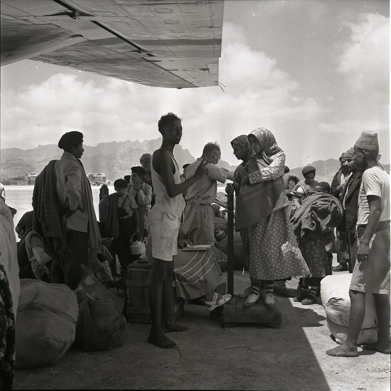 Transport scene in Aden