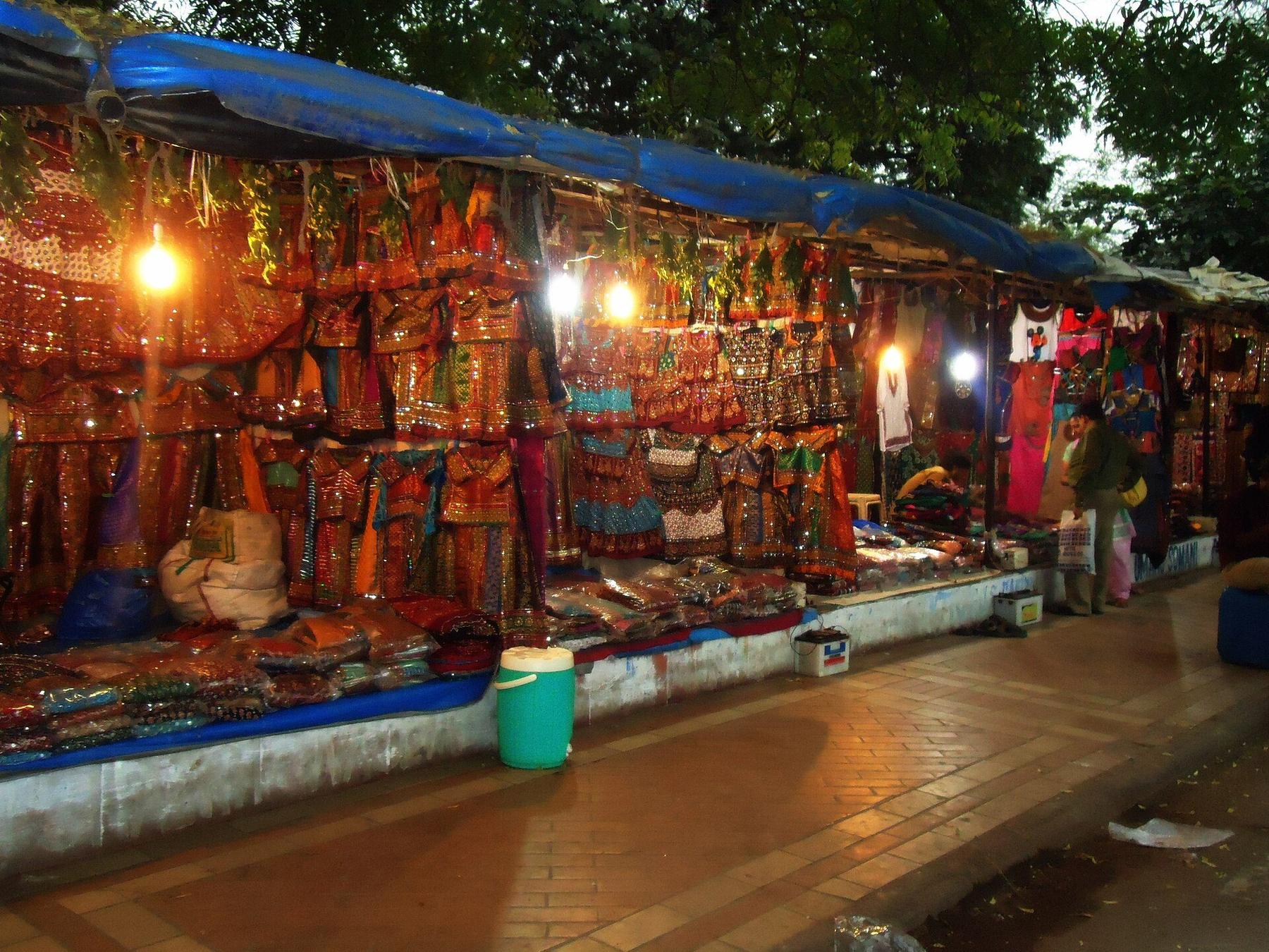 Shopping scene in Ahmedabad