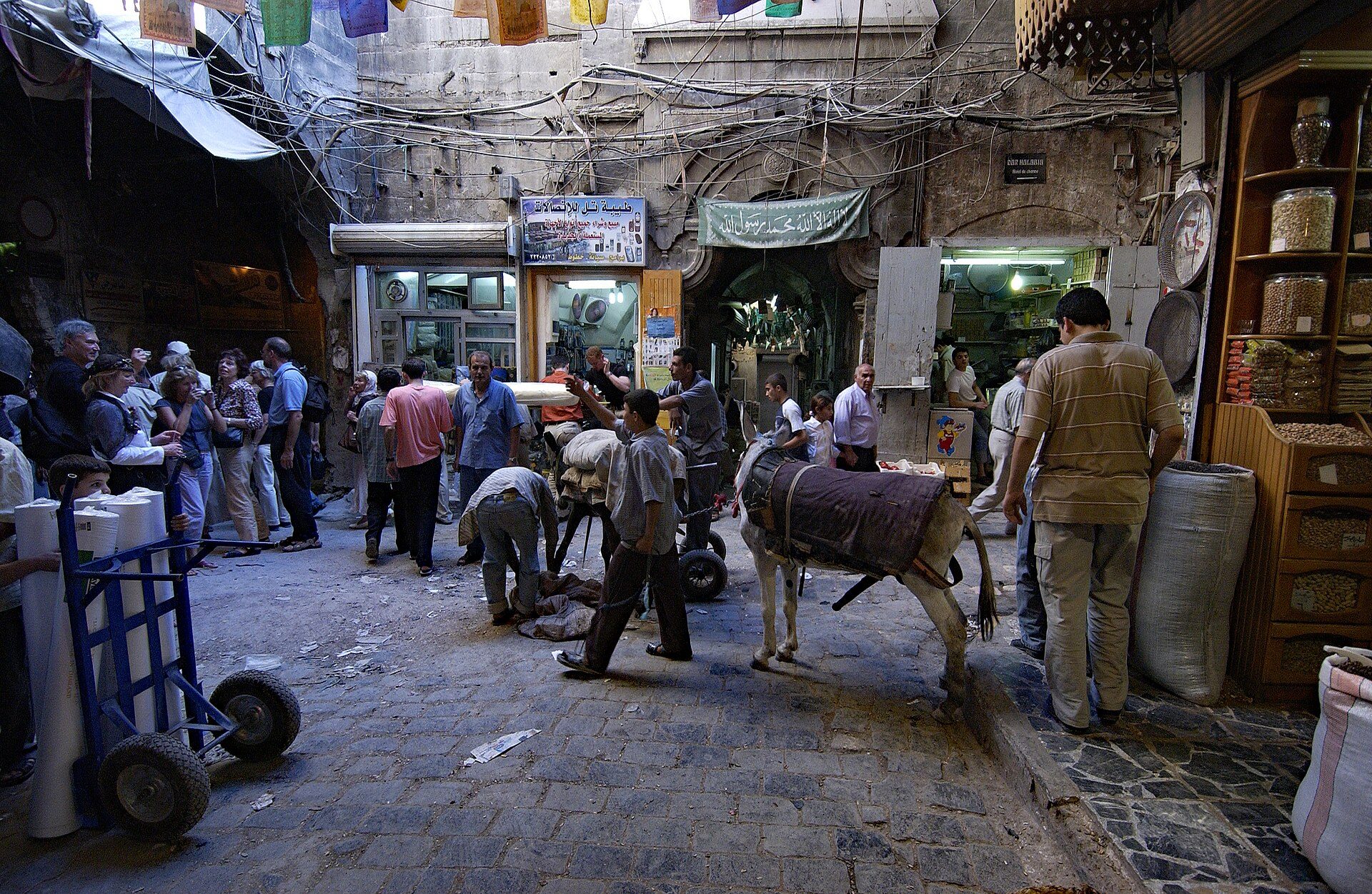Shopping scene in Aleppo
