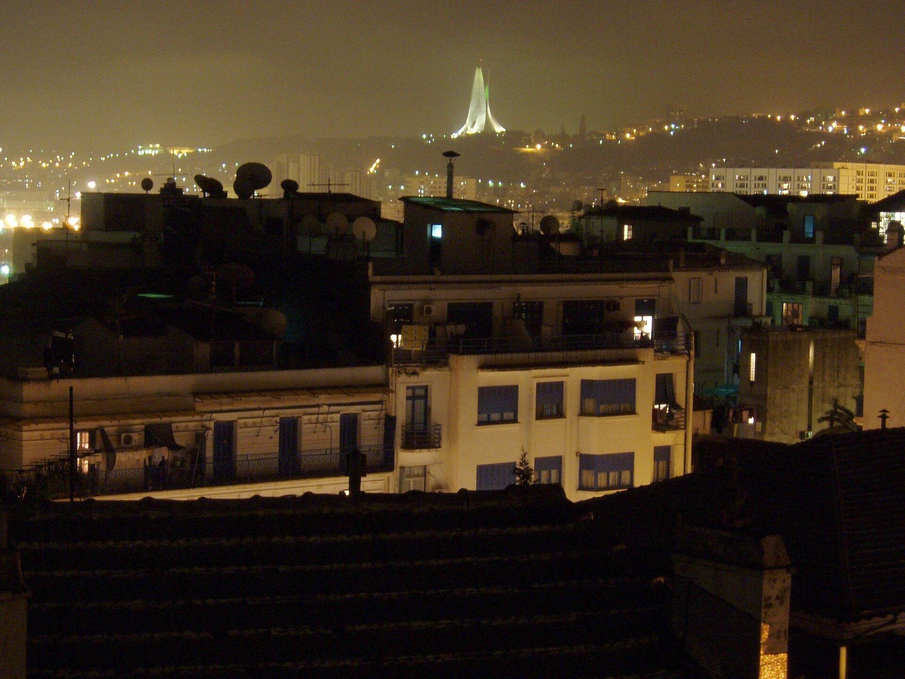 Shopping neighborhood in Algiers