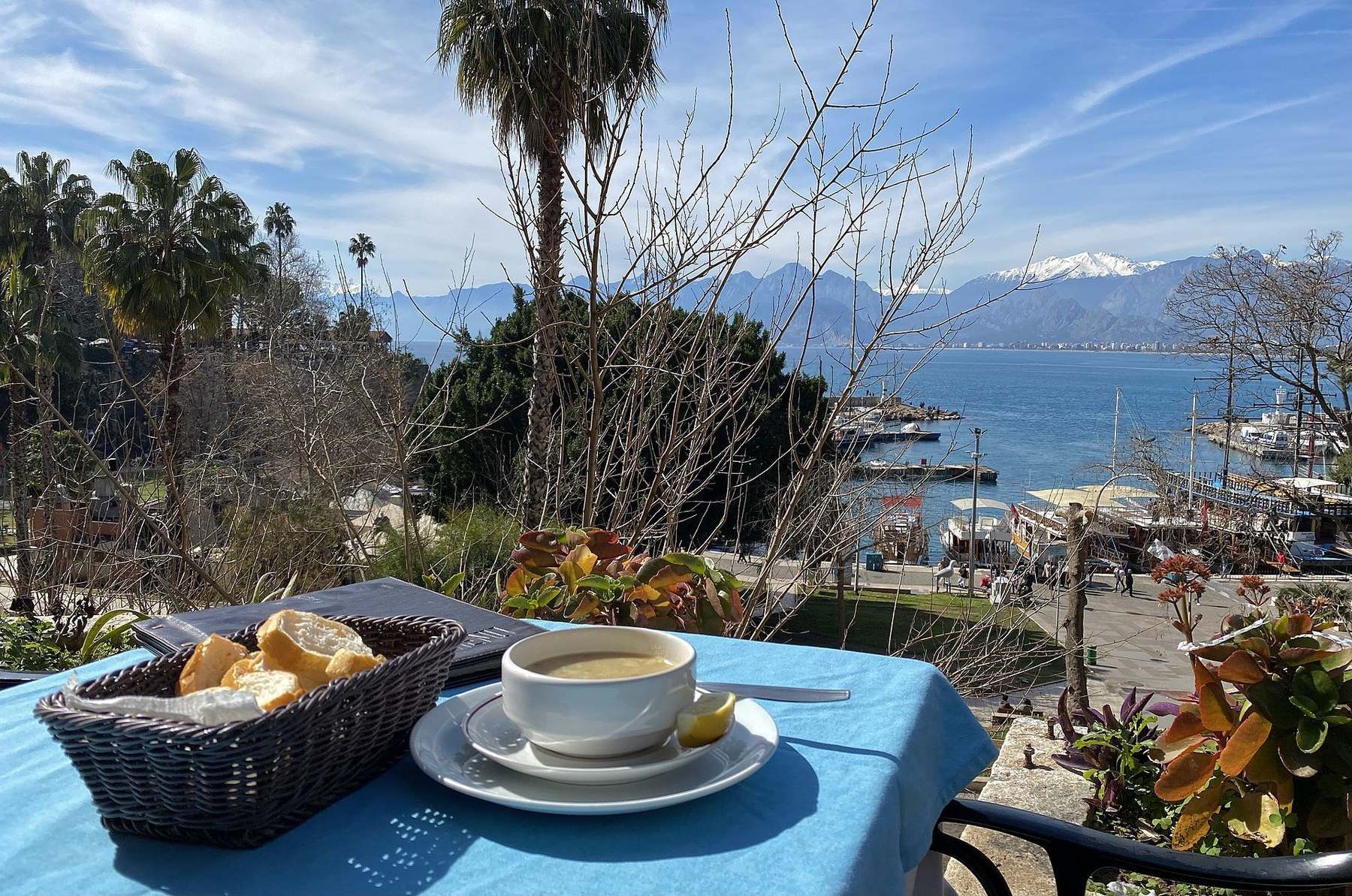 Restaurant or cafe scene in Antalya