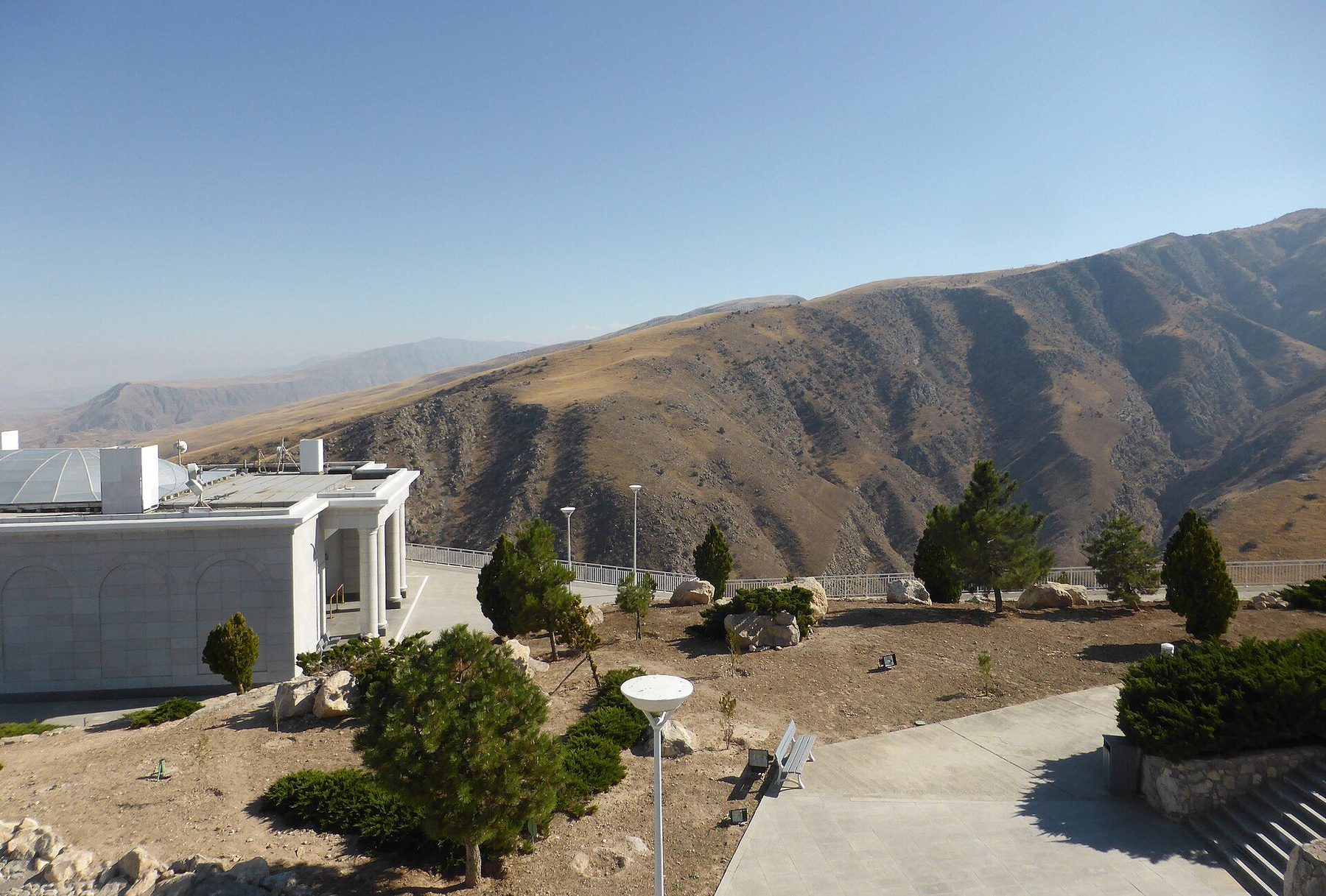 Restaurant scene in Ashgabat