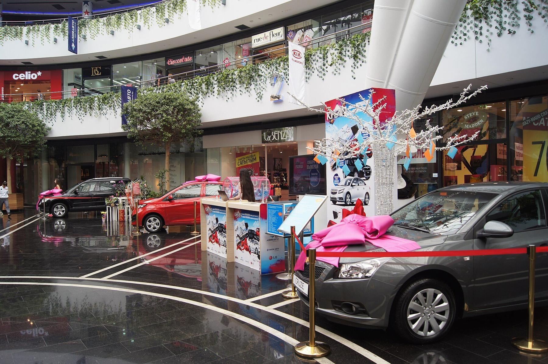 Shopping scene in Astana