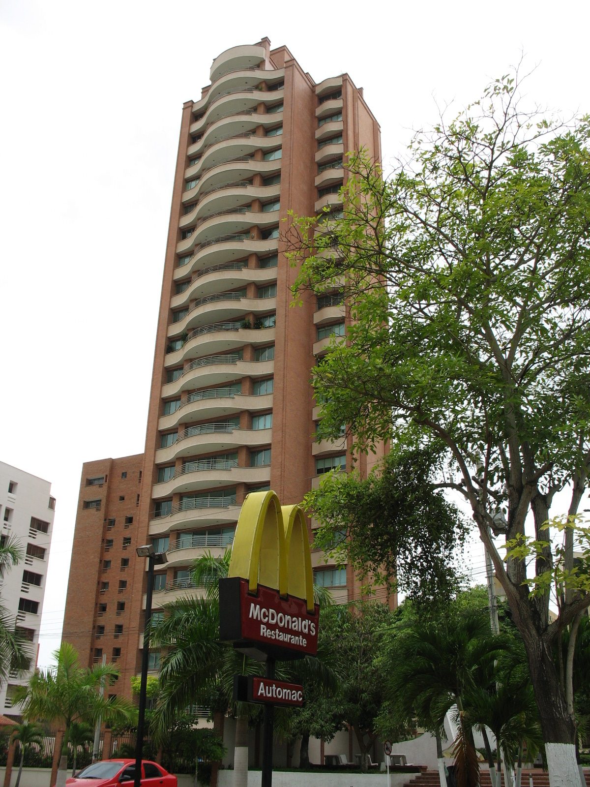 Restaurant scene in Barranquilla