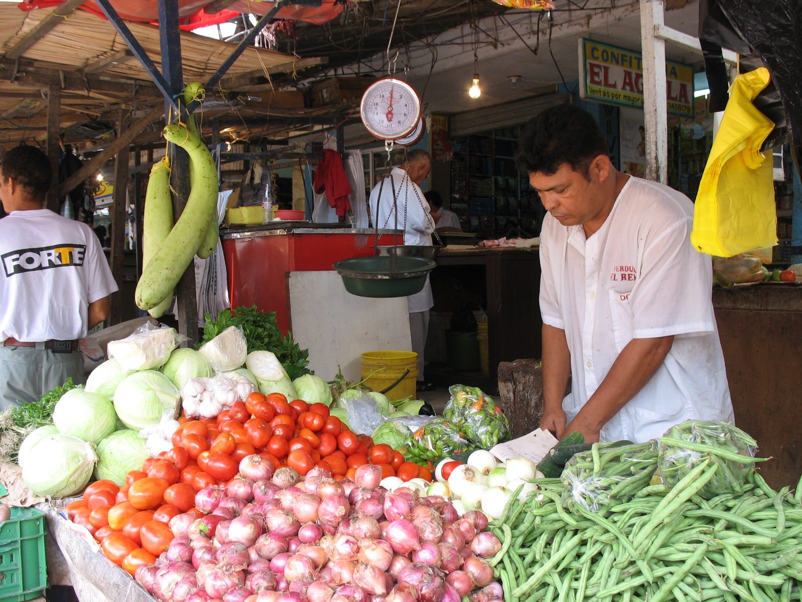 Shopping scene in Barranquilla