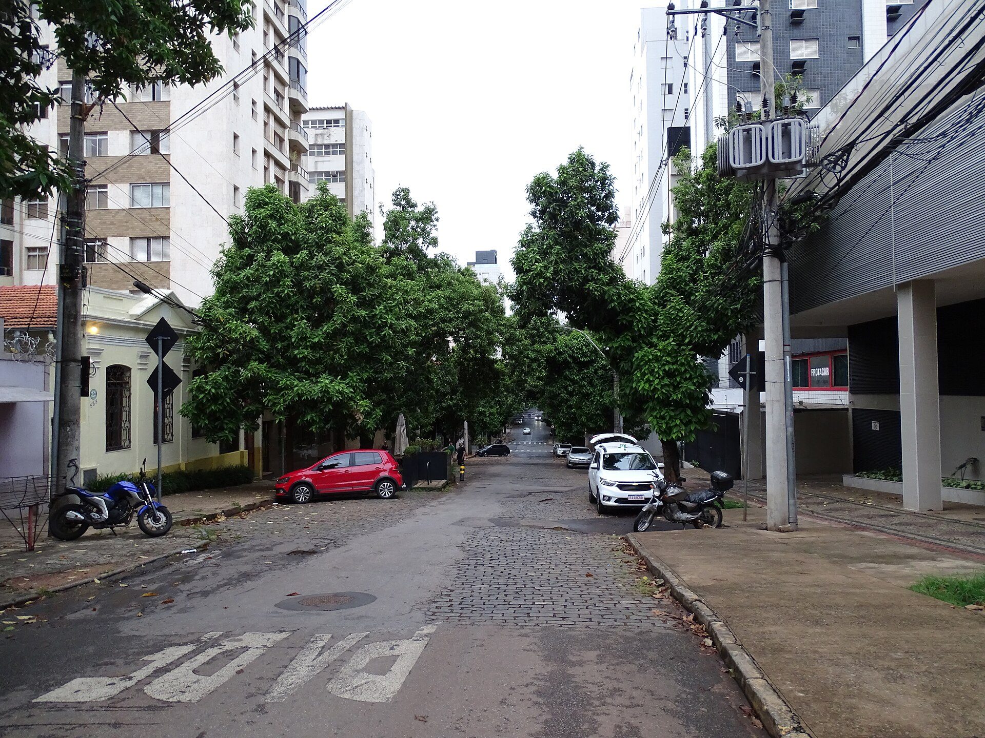 Restaurant scene in Belo Horizonte