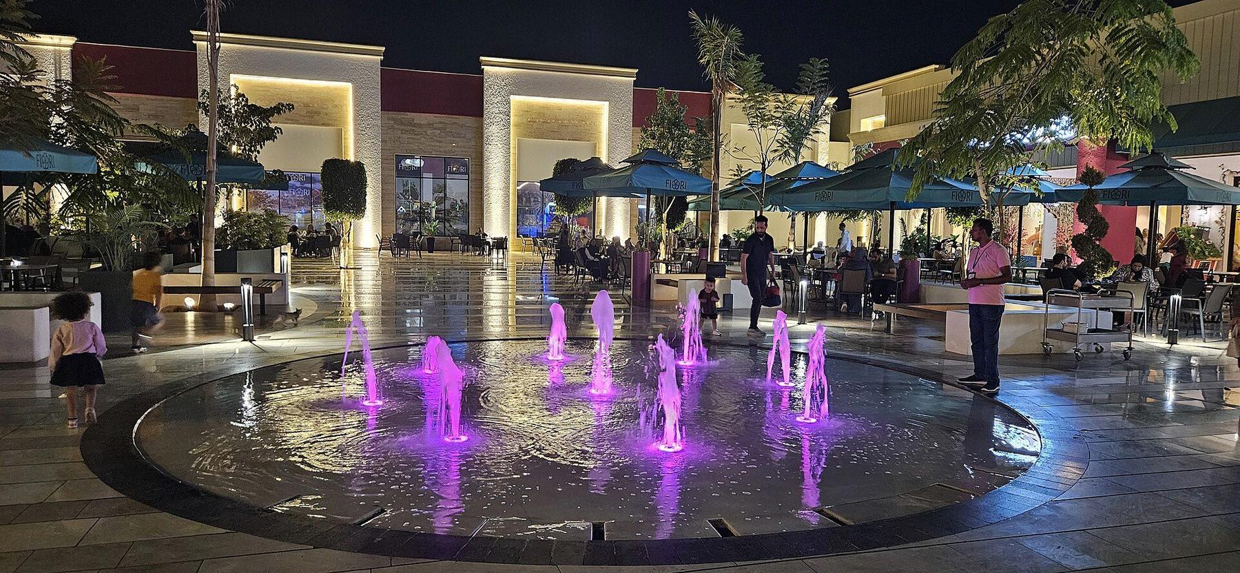 Restaurant scene in Benghazi