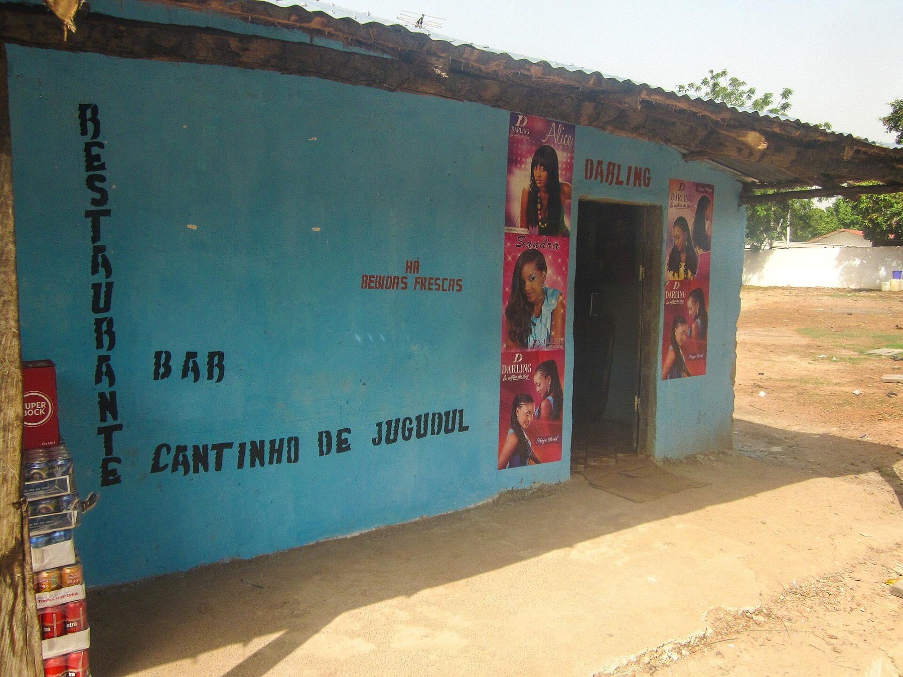 Restaurant scene in Bissau