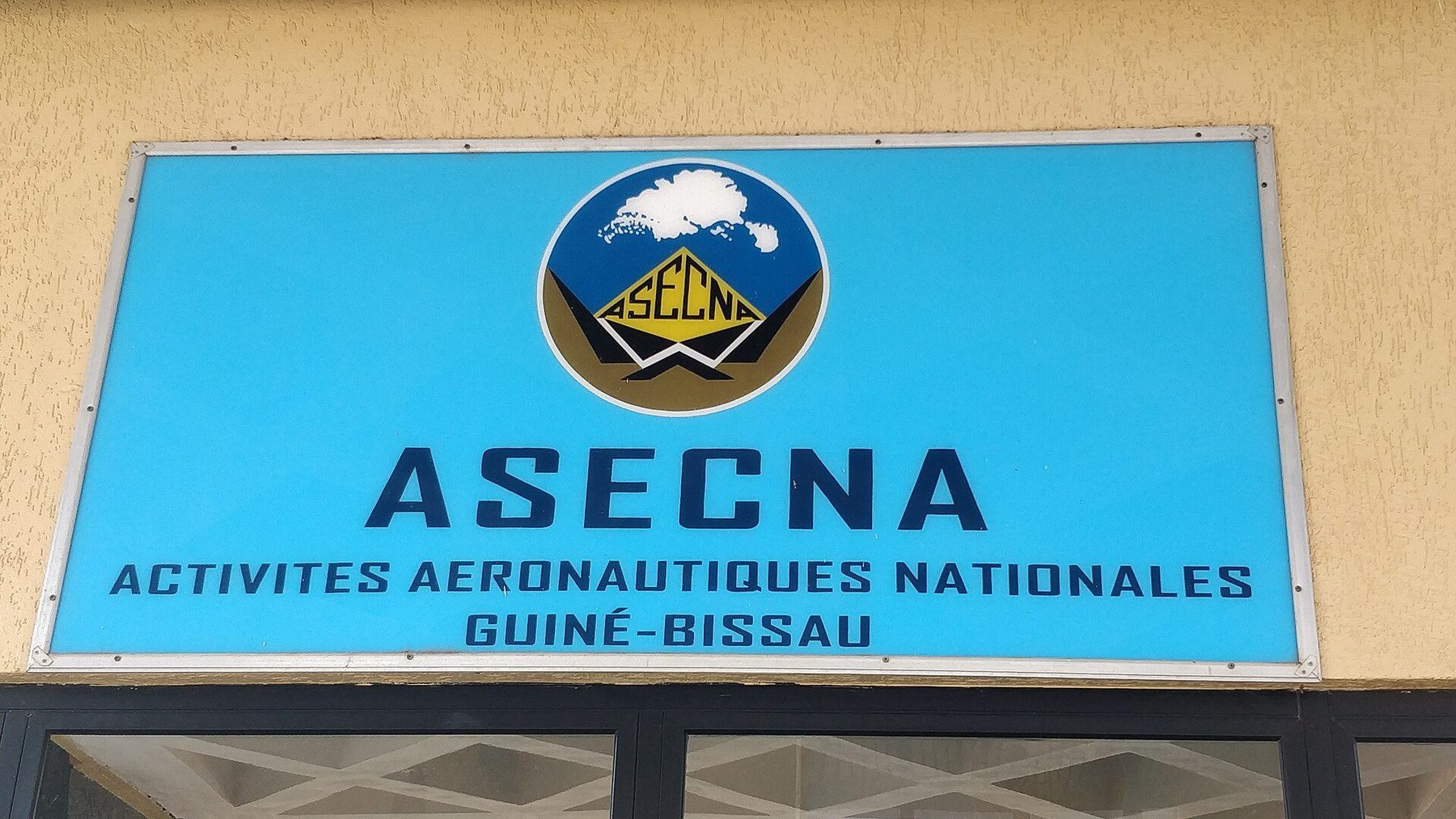 Transport scene in Bissau