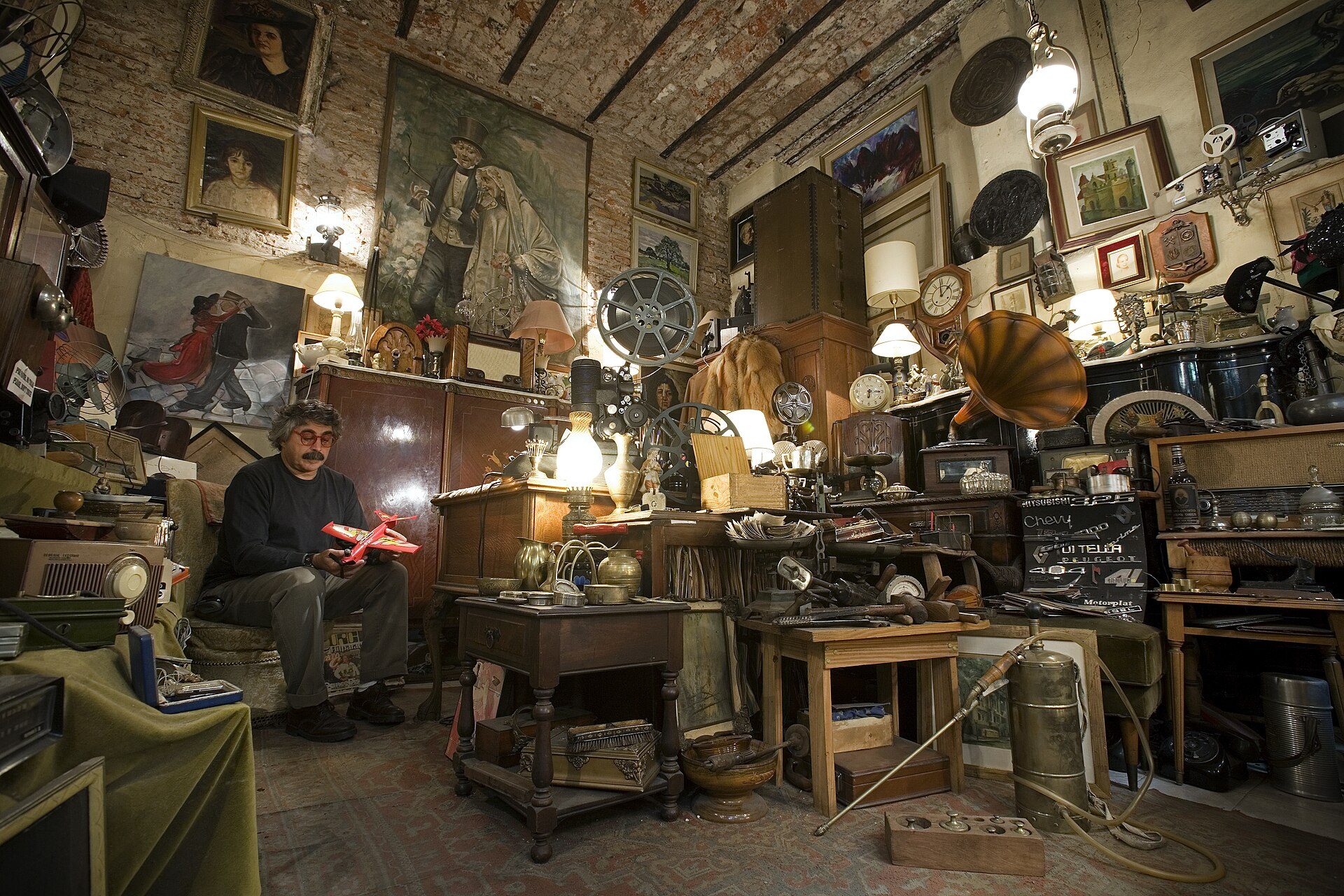 Shopping street or market scene in Buenos Aires