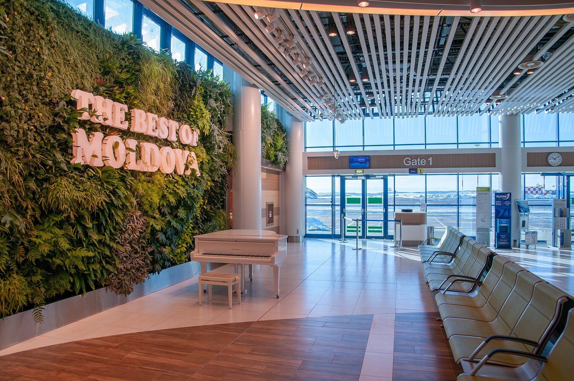 Transport scene in Chisinau