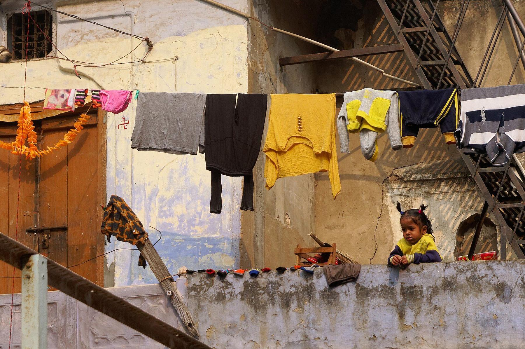 Shopping scene in Delhi