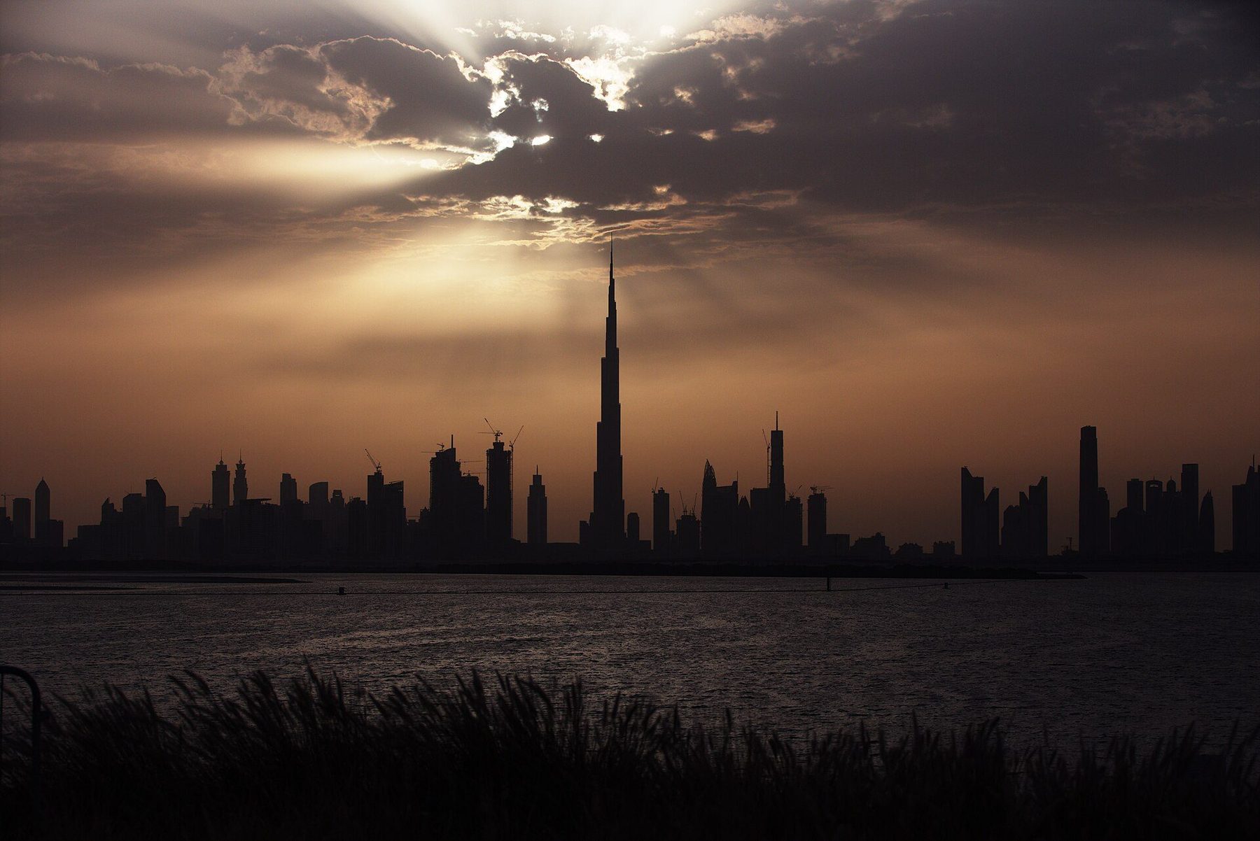 Dubai travel guide photo