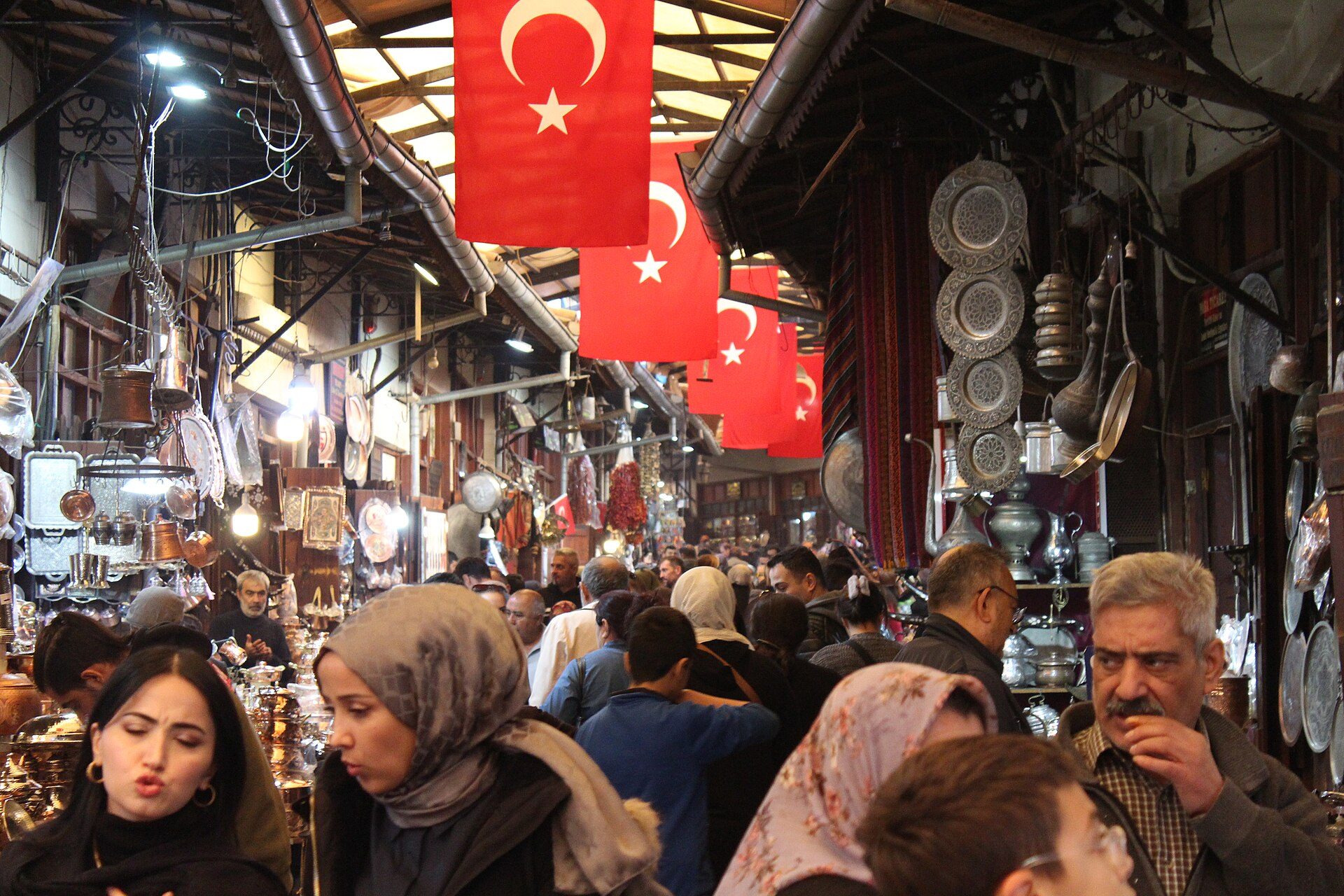 Shopping scene in Gaziantep