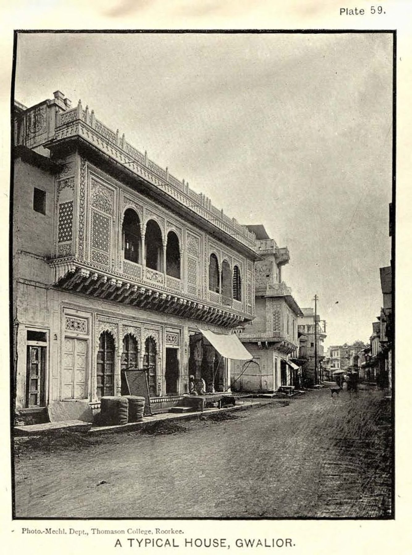 Restaurant scene in Gwalior