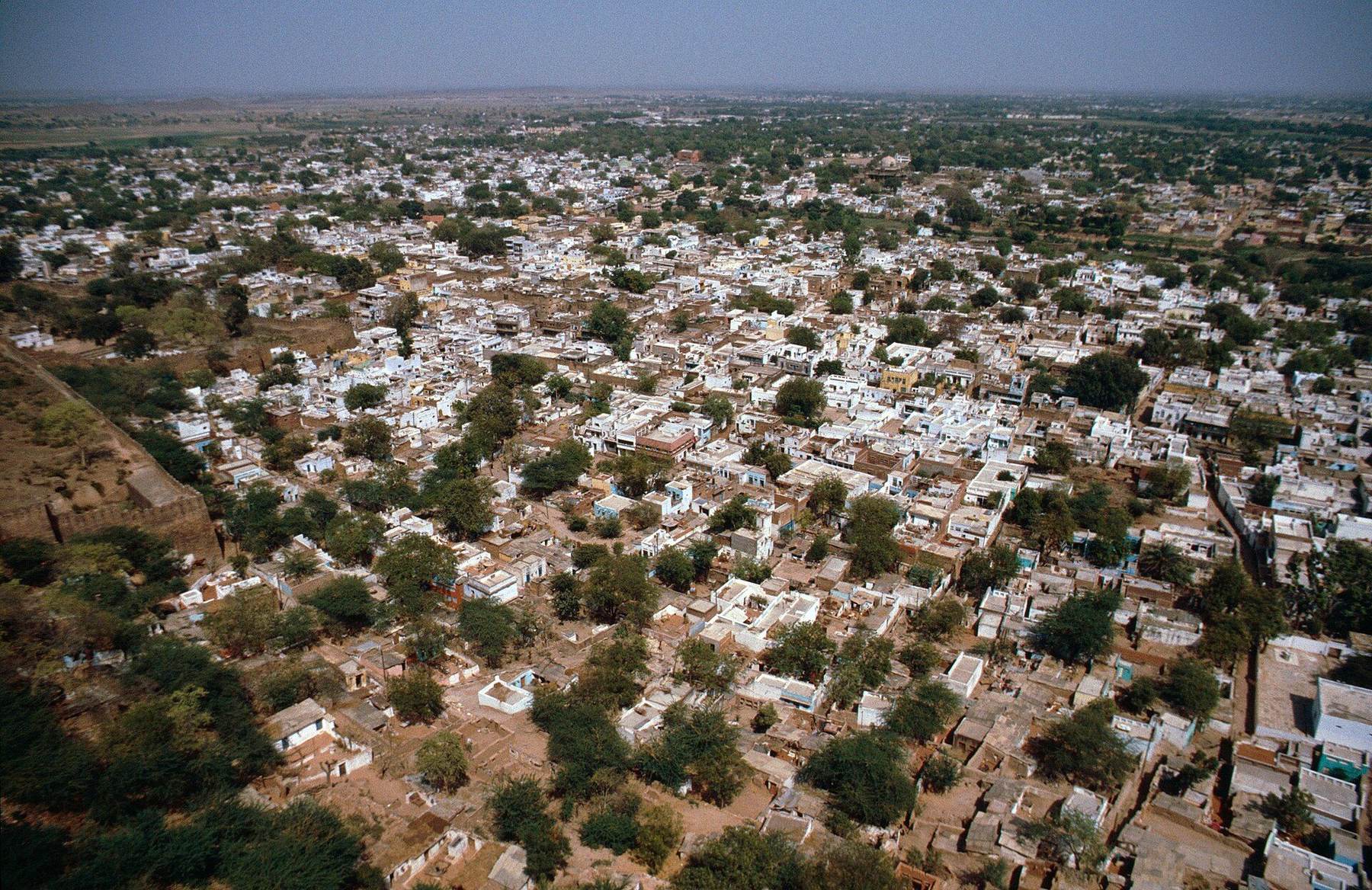 Shopping scene in Gwalior