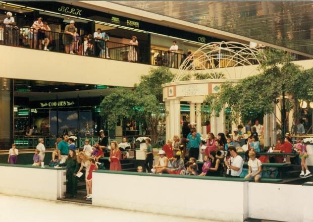 Shopping scene in Houston