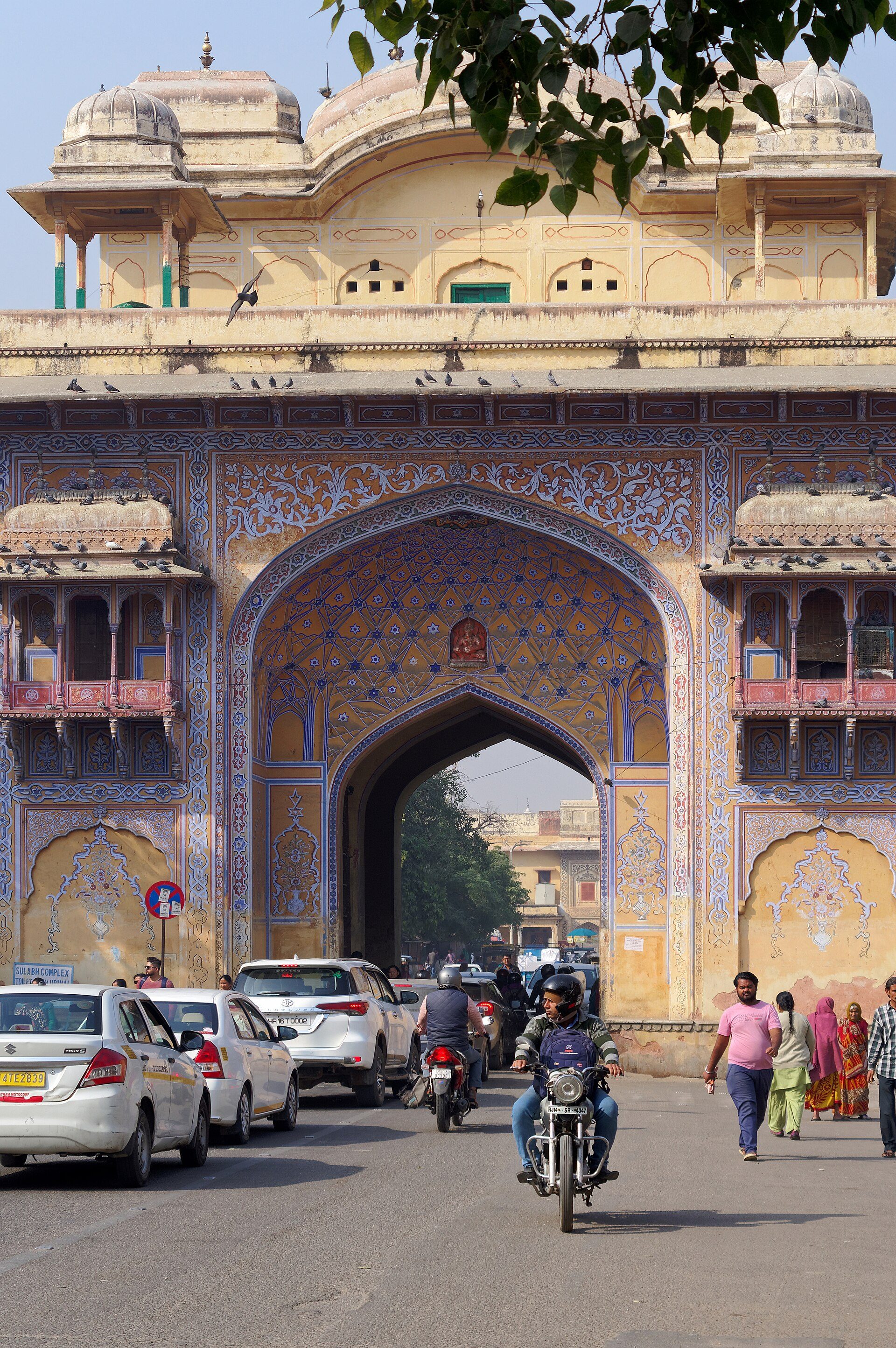 Street market scene in Jaipur