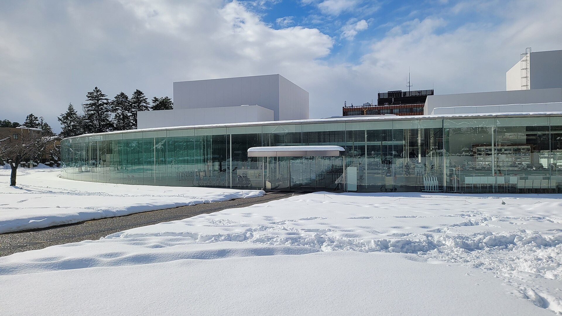 Kanazawa itinerary anchor at Kenrokuen