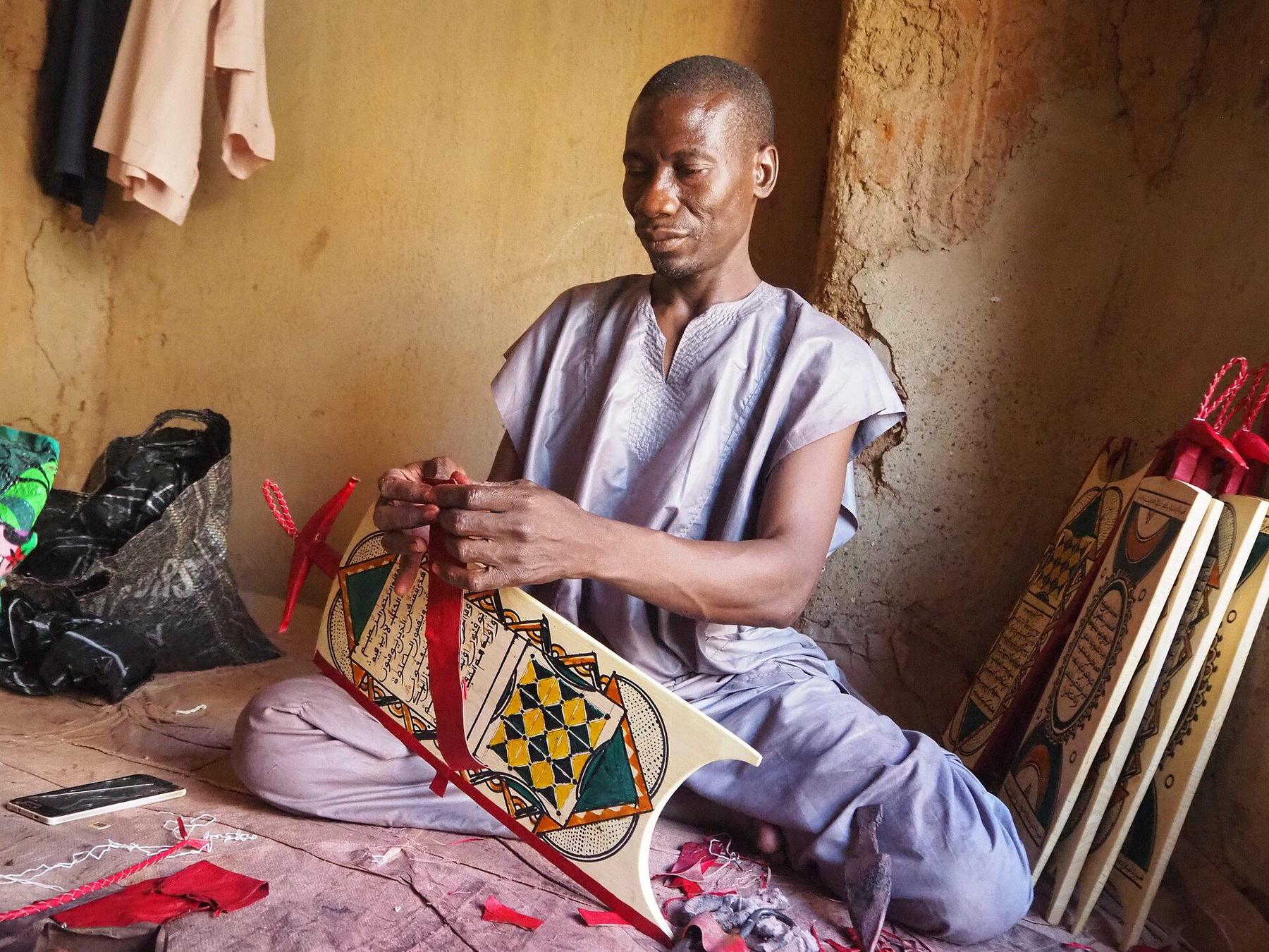Shopping scene in Kano