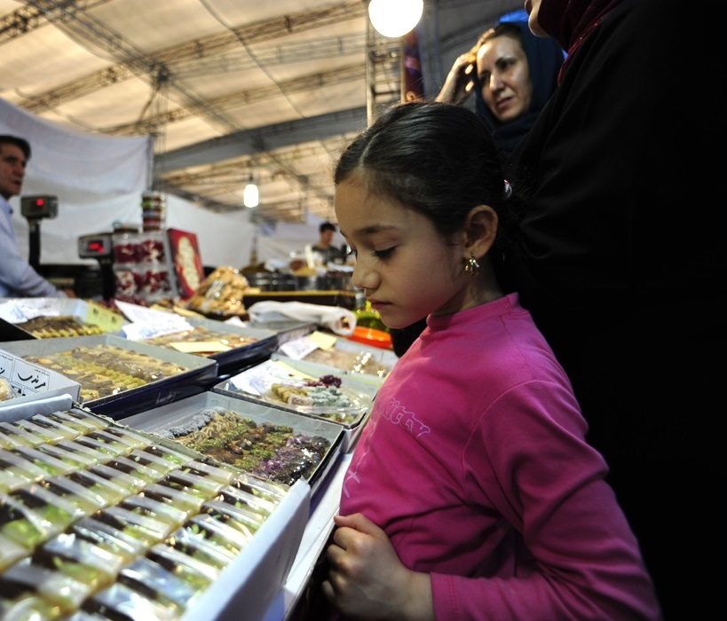 Shopping scene in Karaj