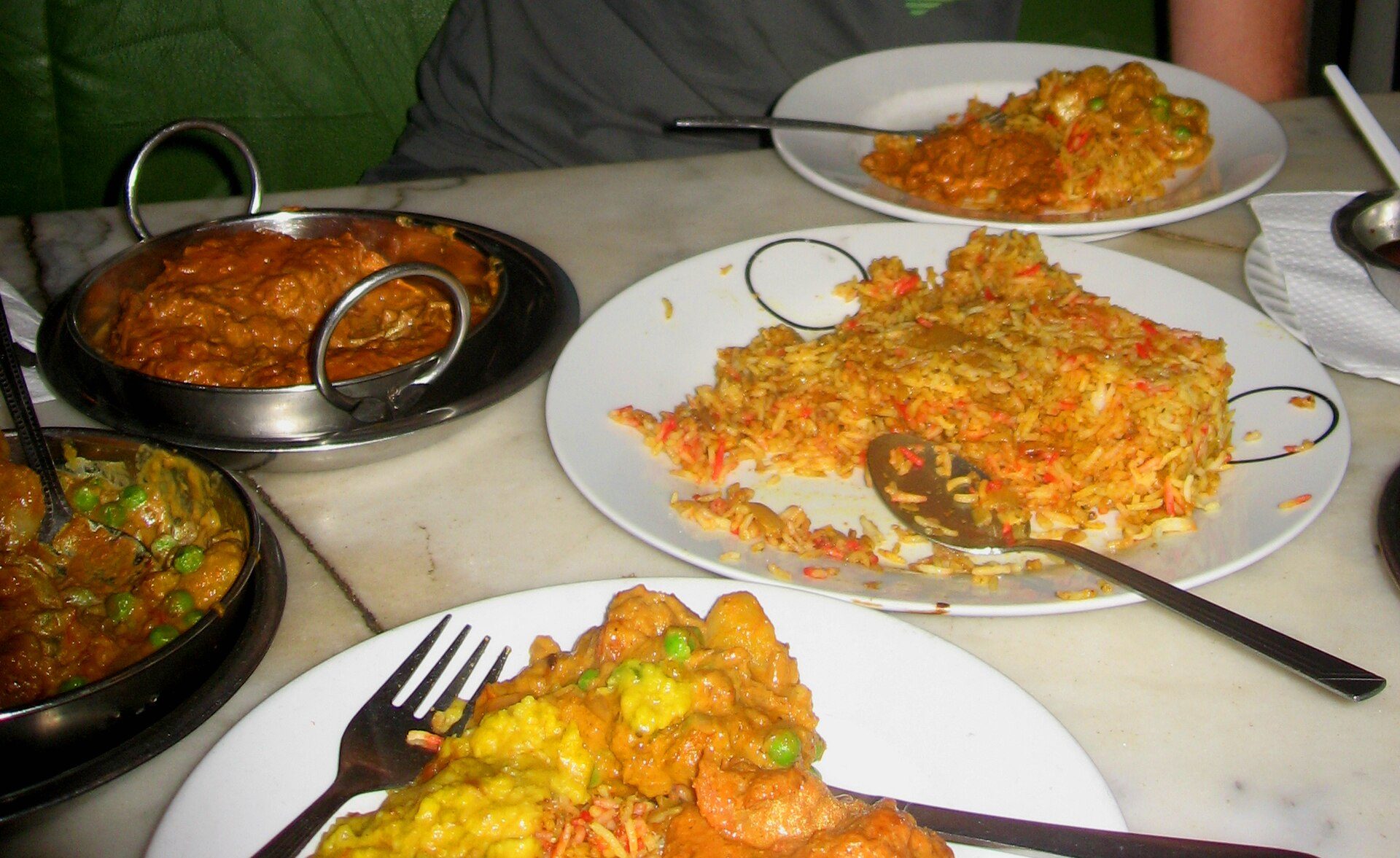 Restaurant scene in Kumasi