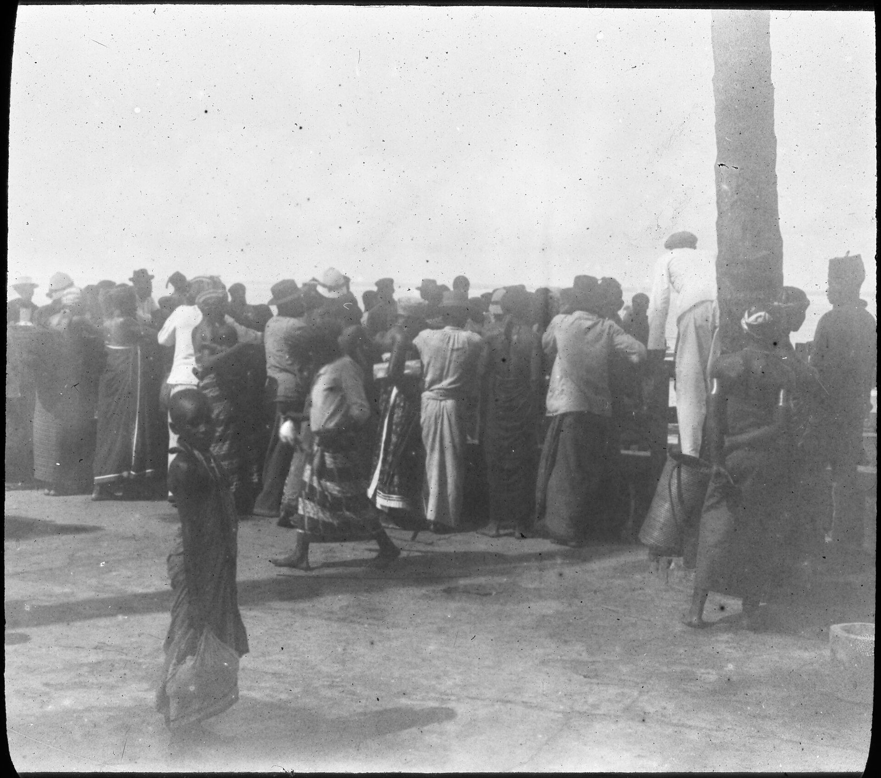 Market and attraction layer in Libreville