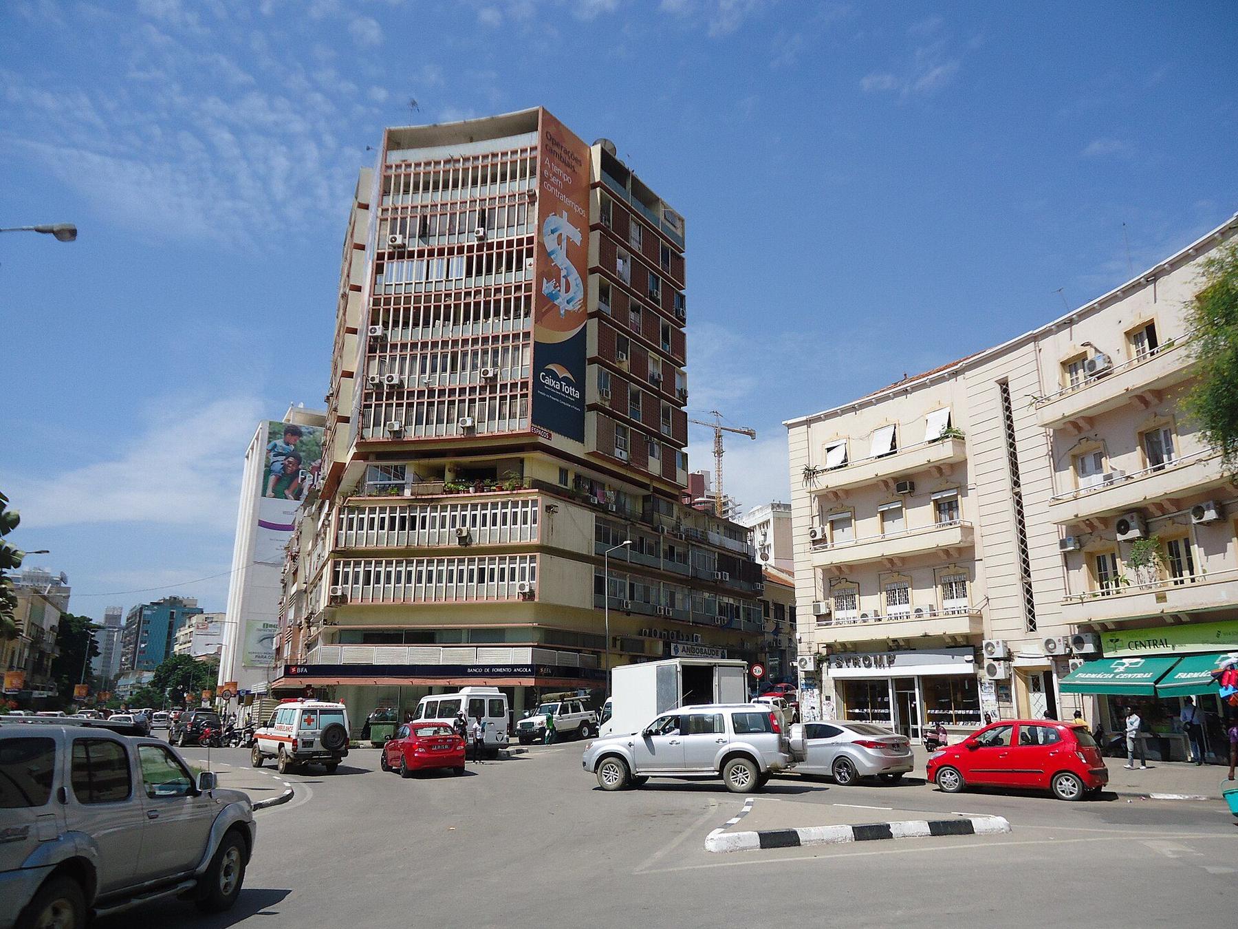Shopping neighborhood in Luanda
