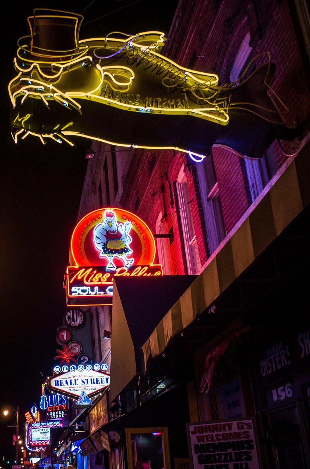 Memphis route anchor around Graceland