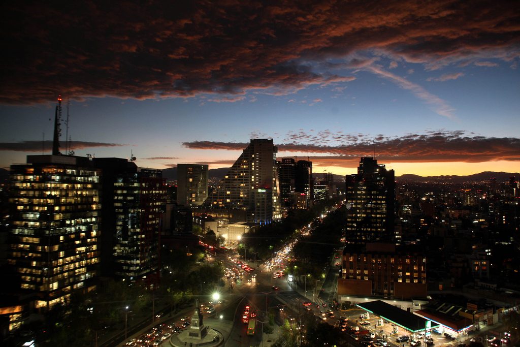 Evening scene in Mexico City