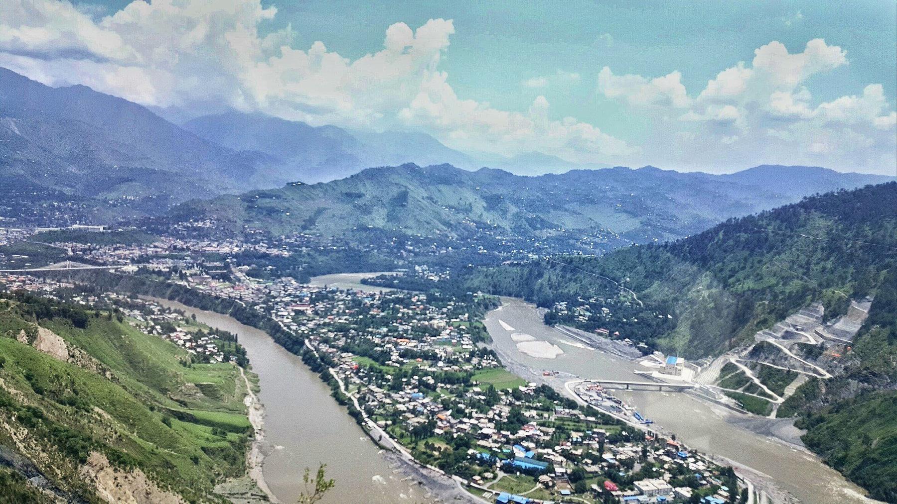 Restaurant scene in Muzaffarabad