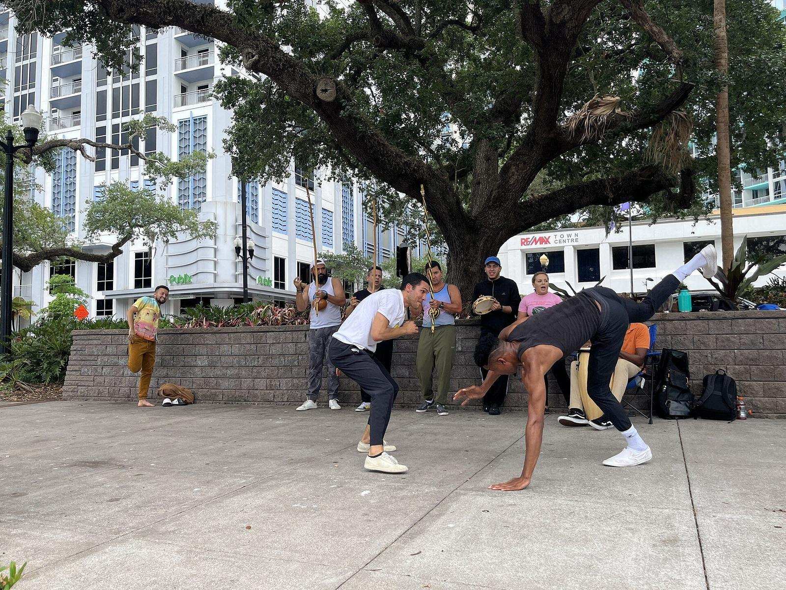 Orlando attraction planning at Lake Eola Park
