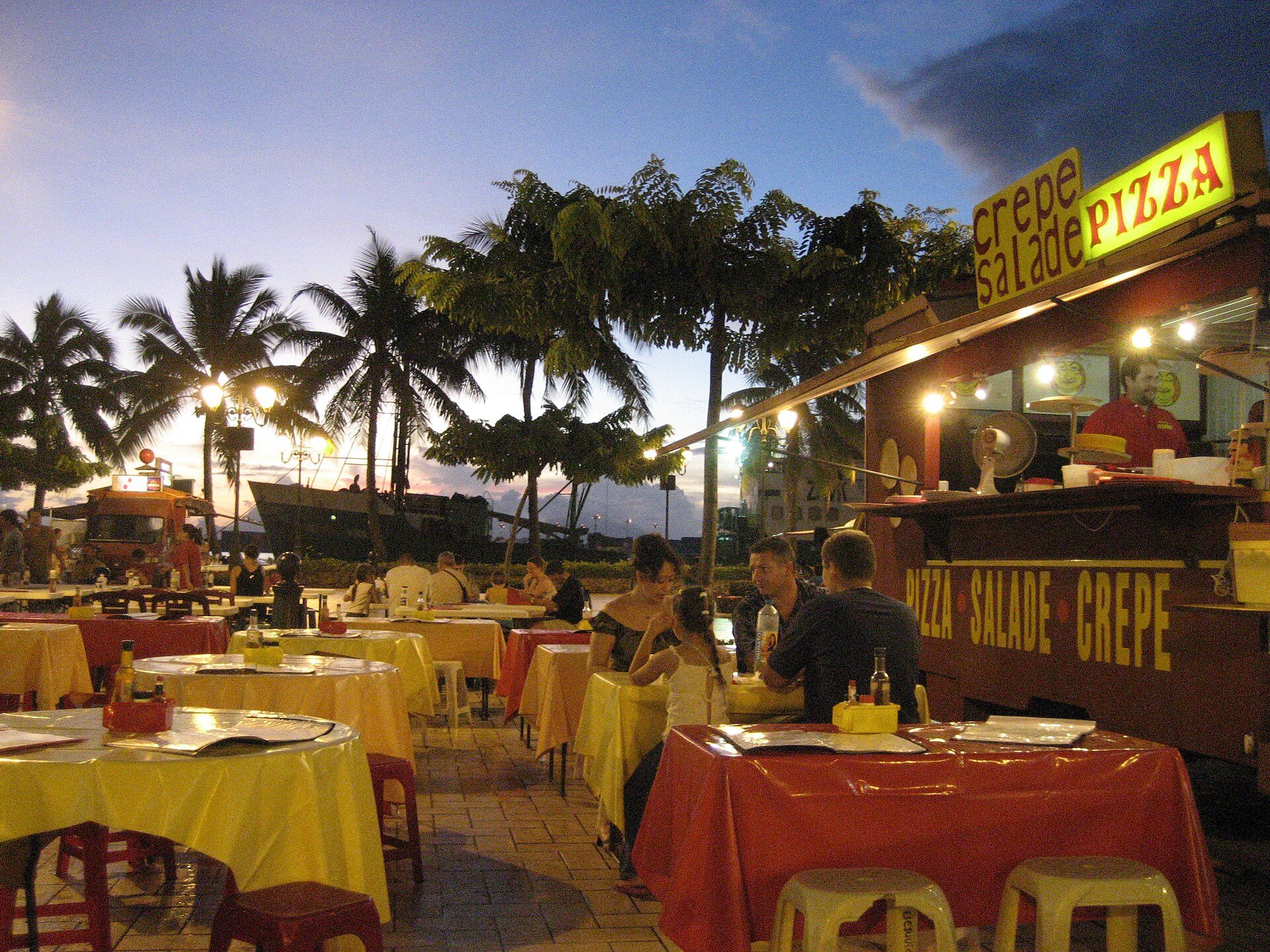 Restaurant scene in Papeete
