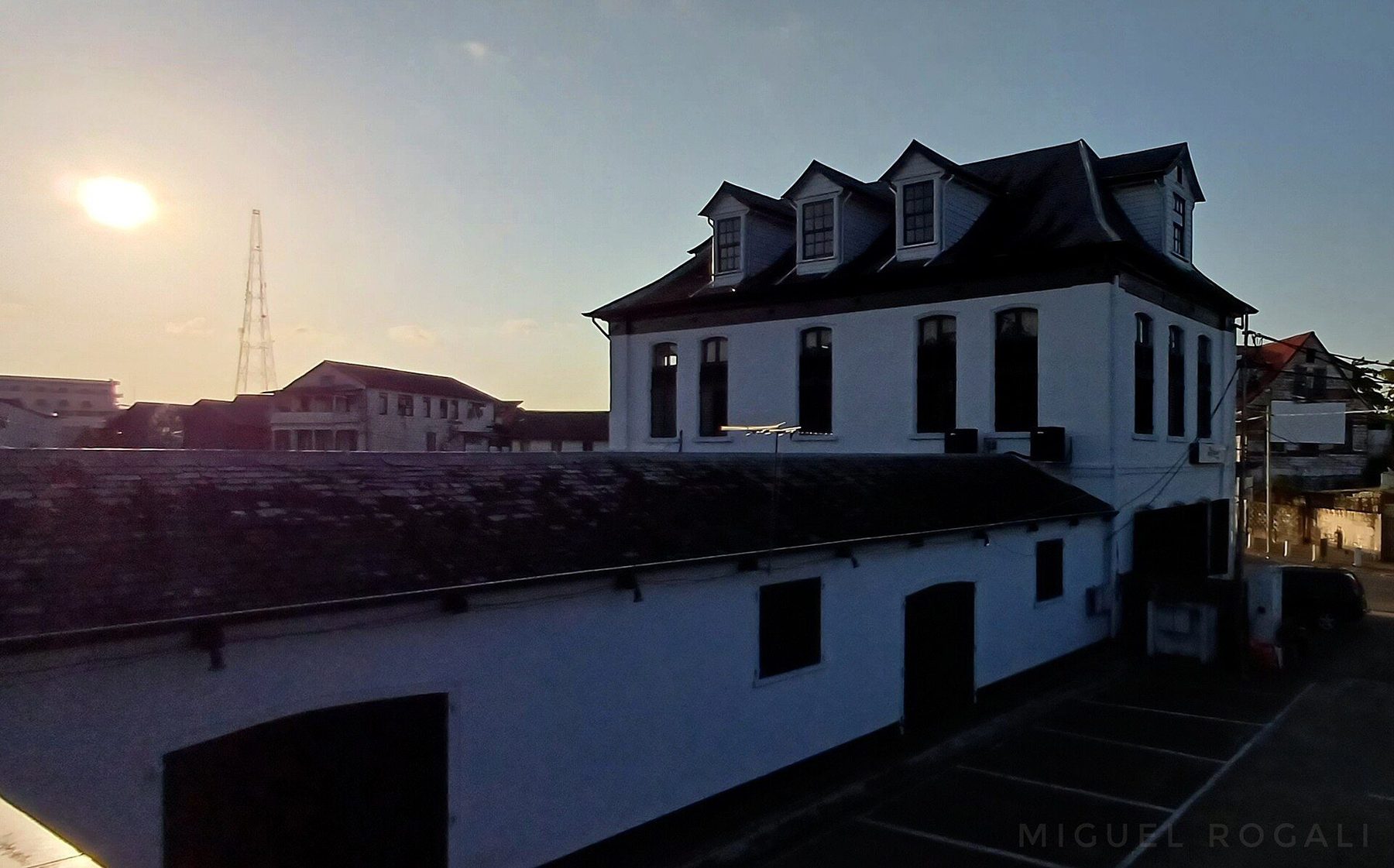 Restaurant scene in Paramaribo