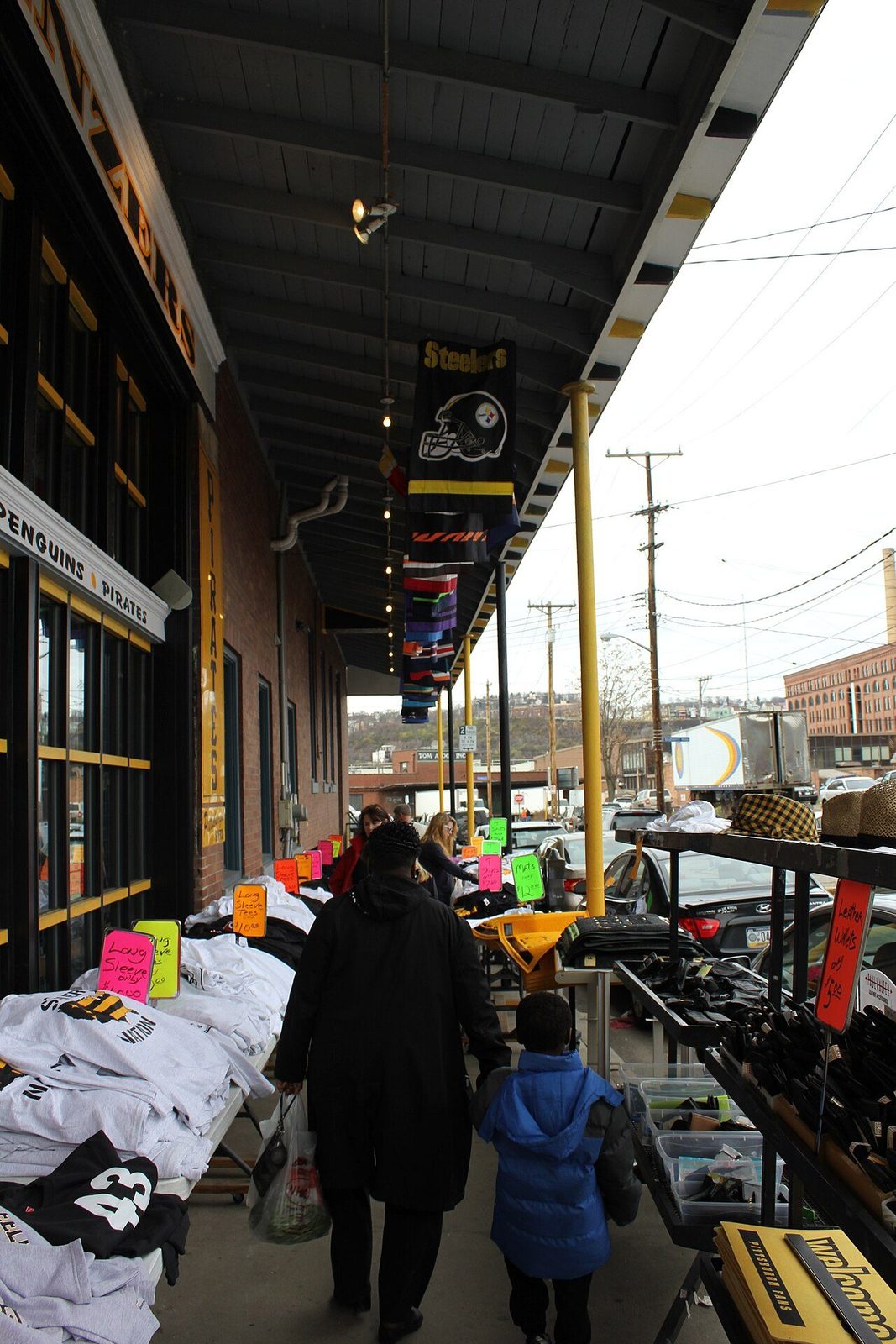 Pittsburgh shopping route around Strip District markets