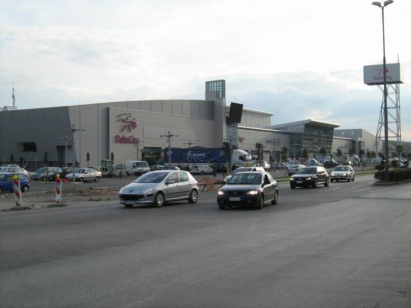 Shopping scene in Podgorica