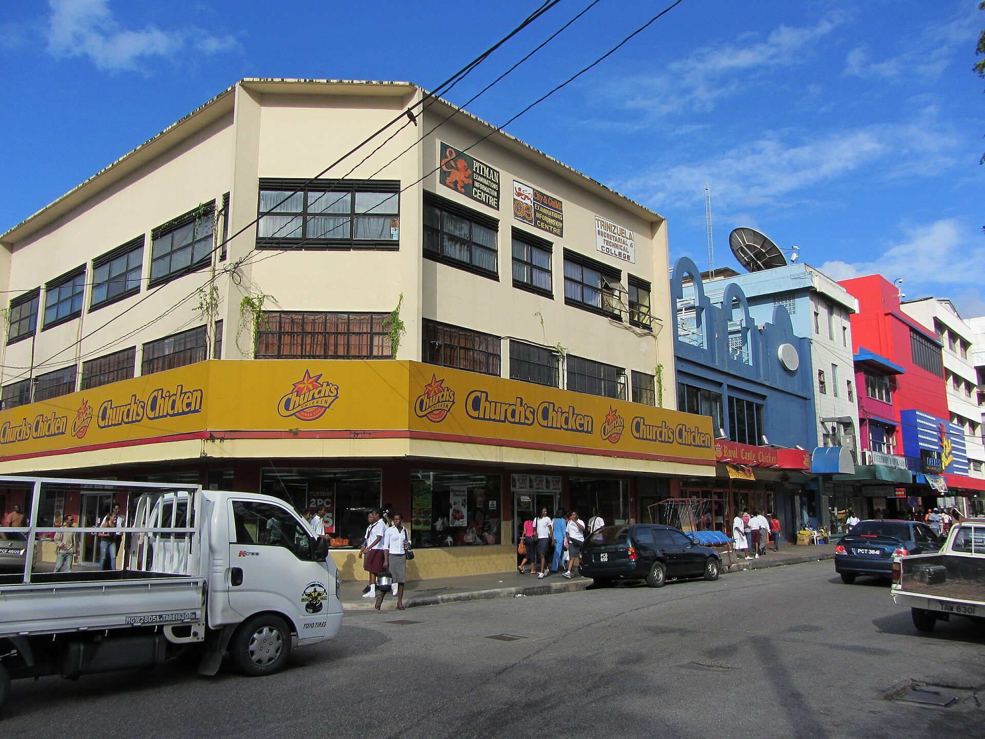 Restaurant scene in Port of Spain