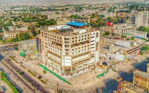 Shopping scene in Rawalpindi