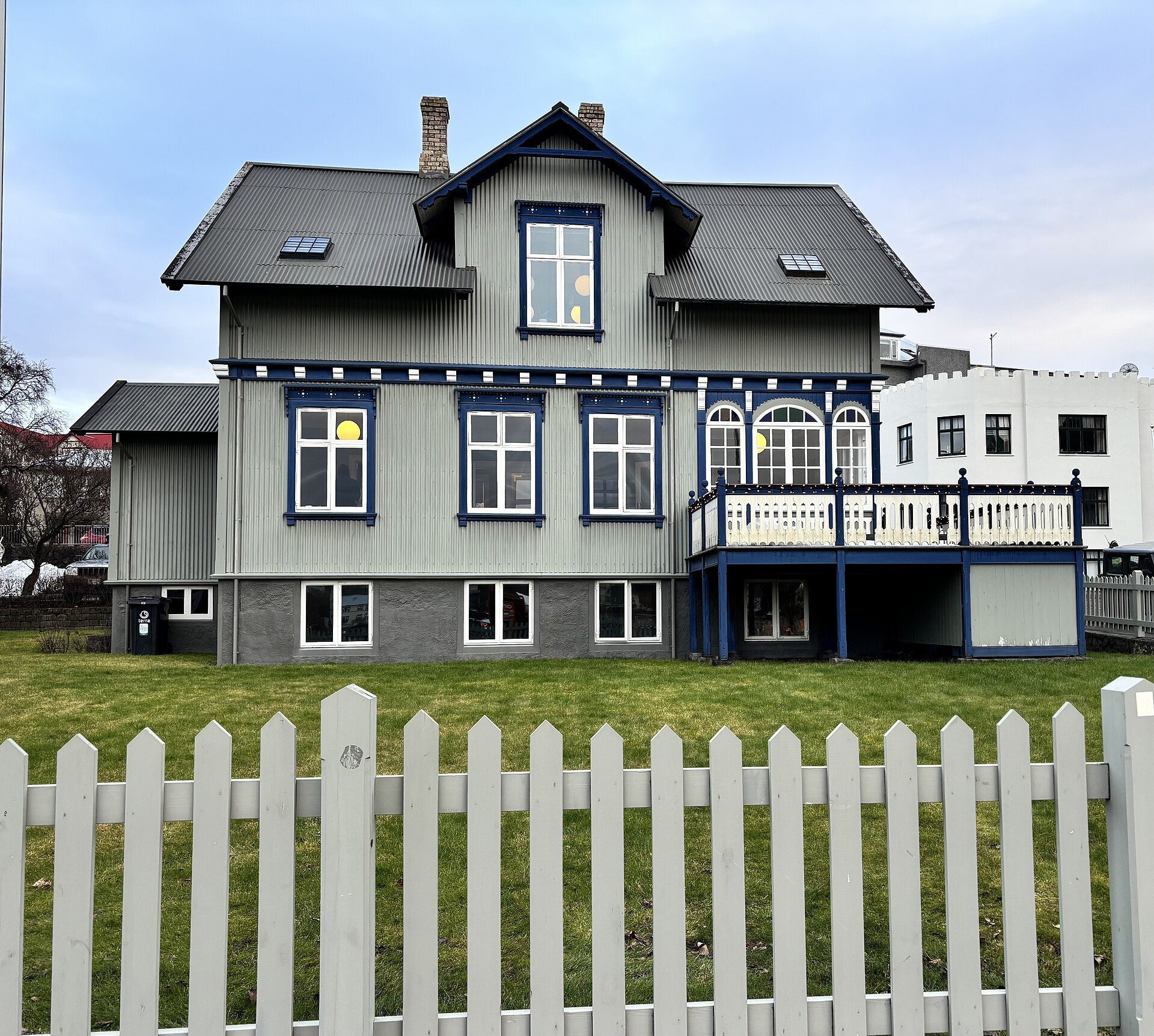 Restaurant and cafe district in Reykjavik