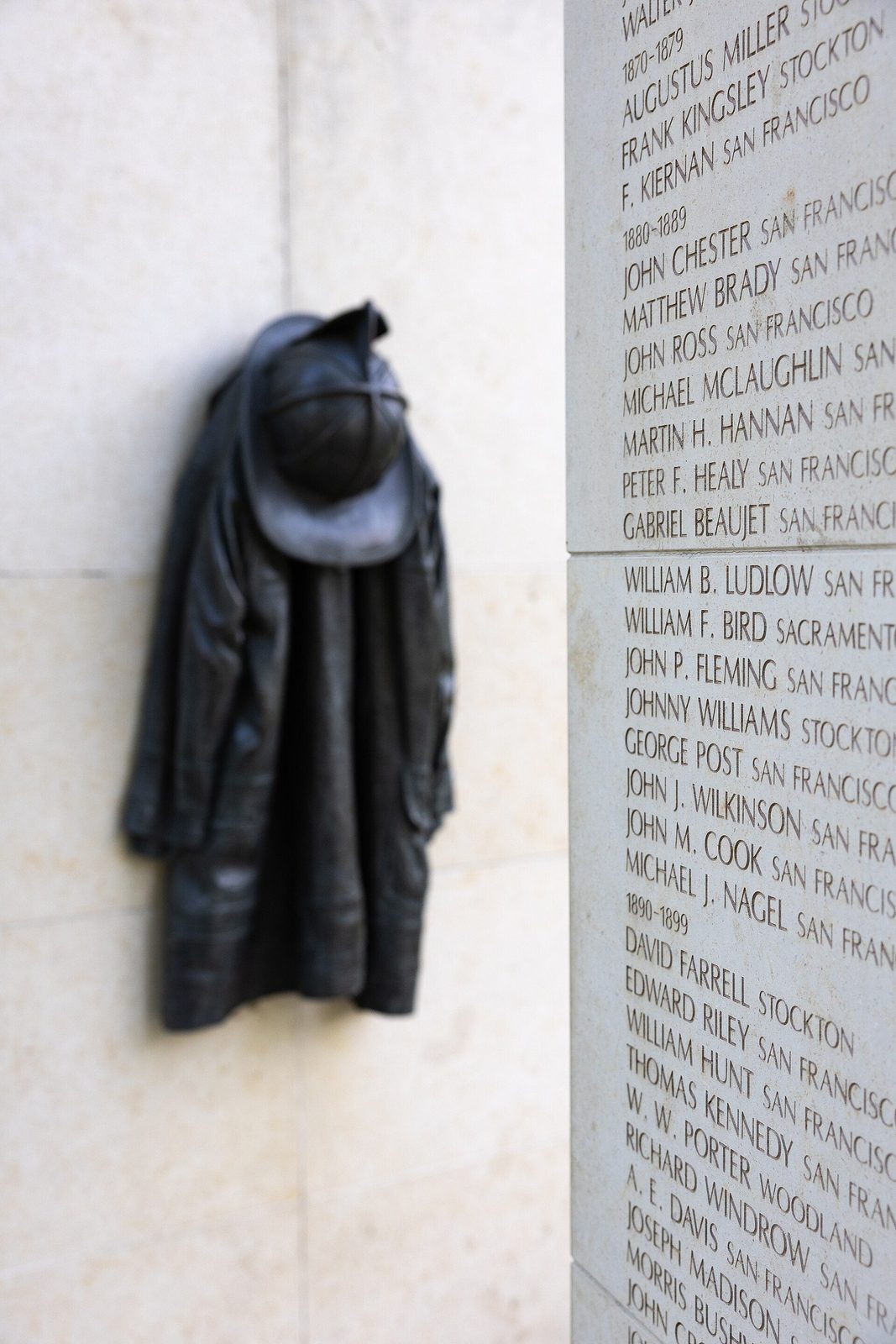 Sacramento route anchor around California State Capitol Museum