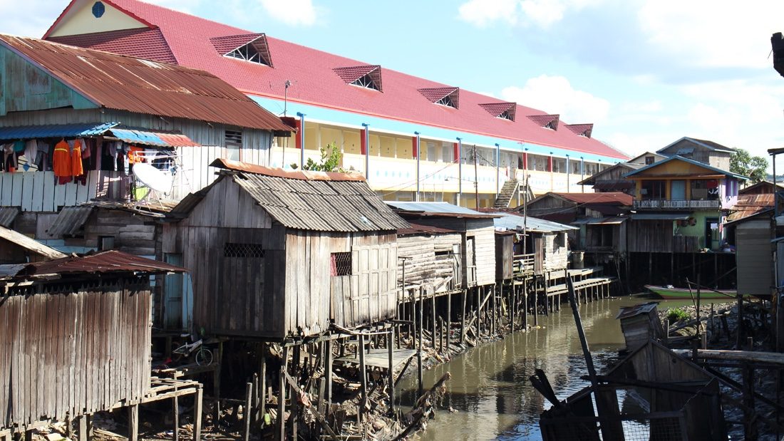 Shopping scene in Samarinda