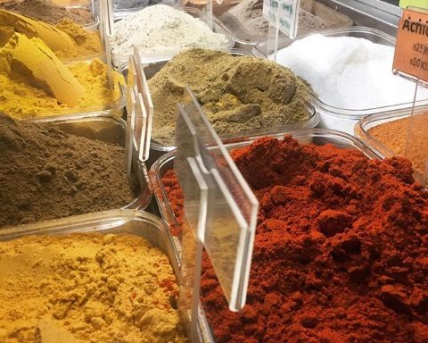 Shopping scene in San Jose