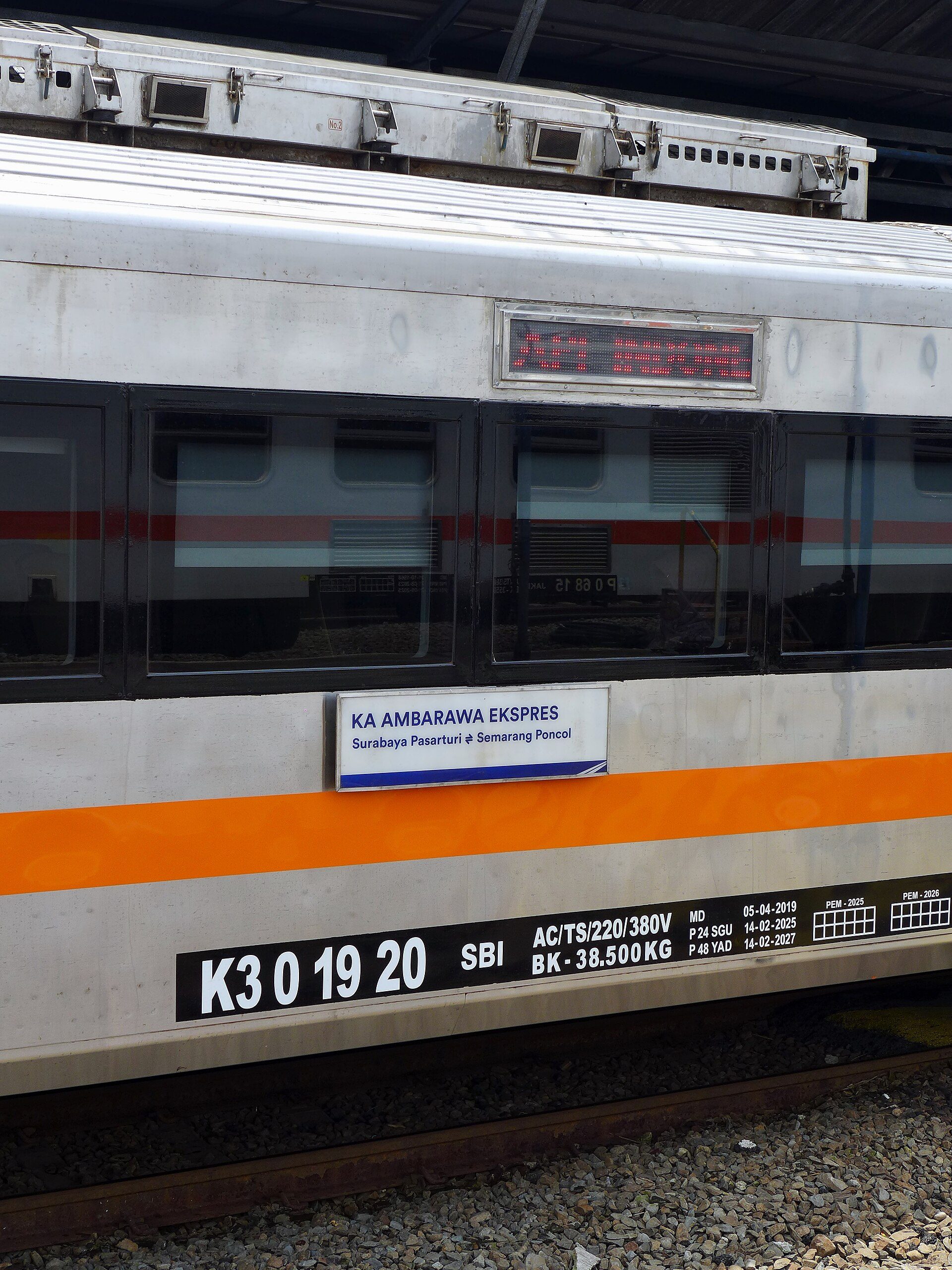 Transport scene in Semarang