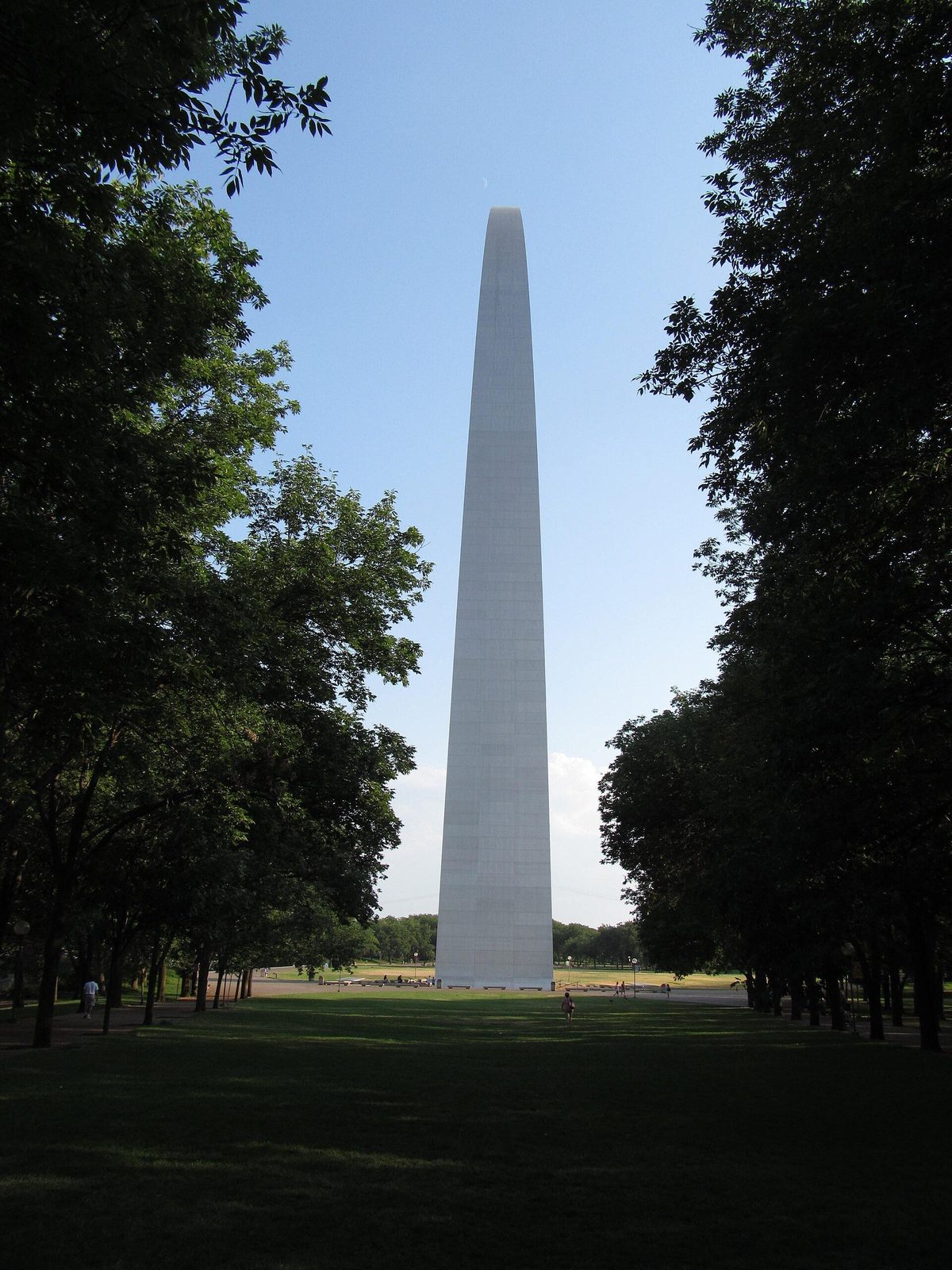 St. Louis attraction planning at Gateway Arch