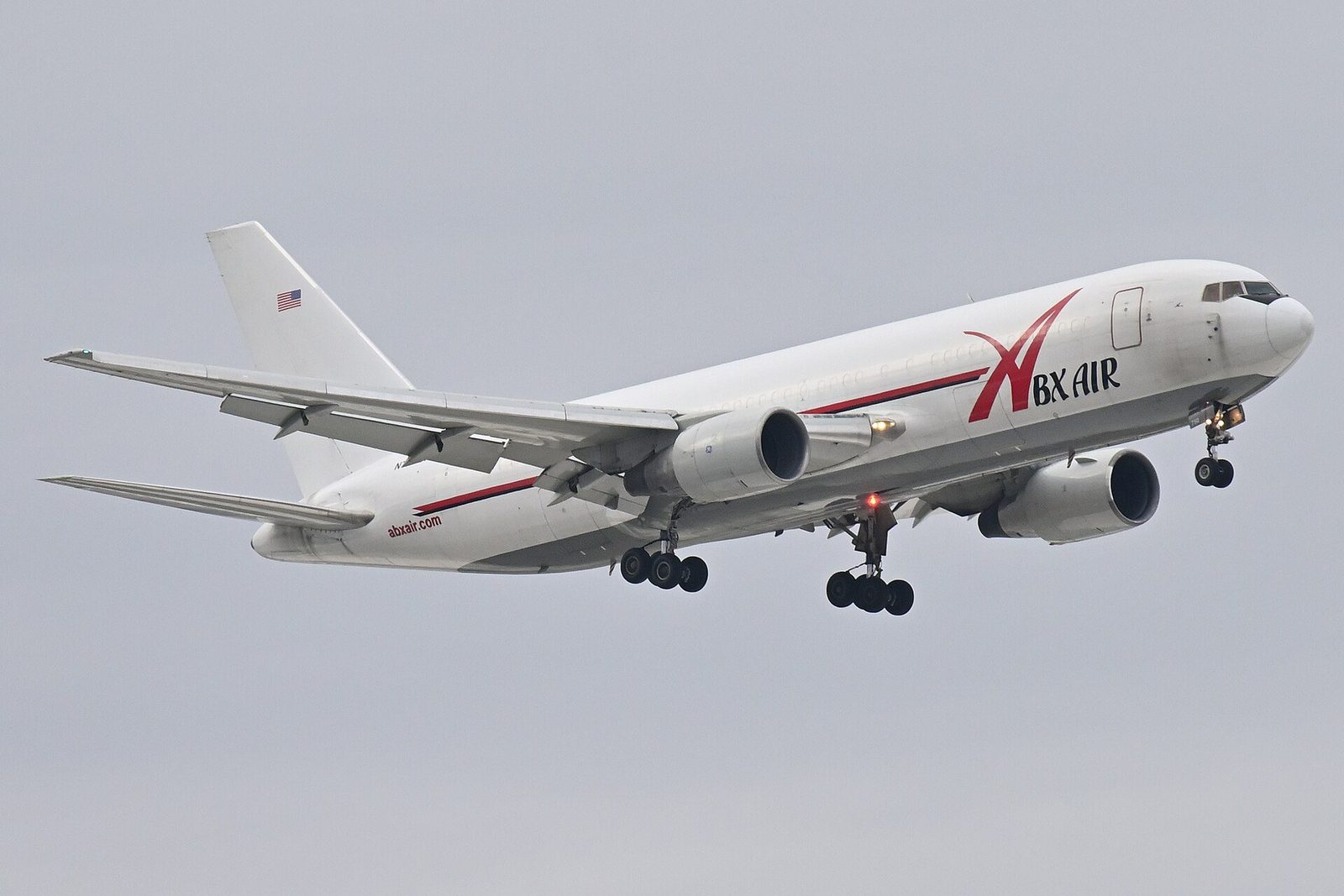 St. Louis arrival planning through St. Louis Lambert International Airport