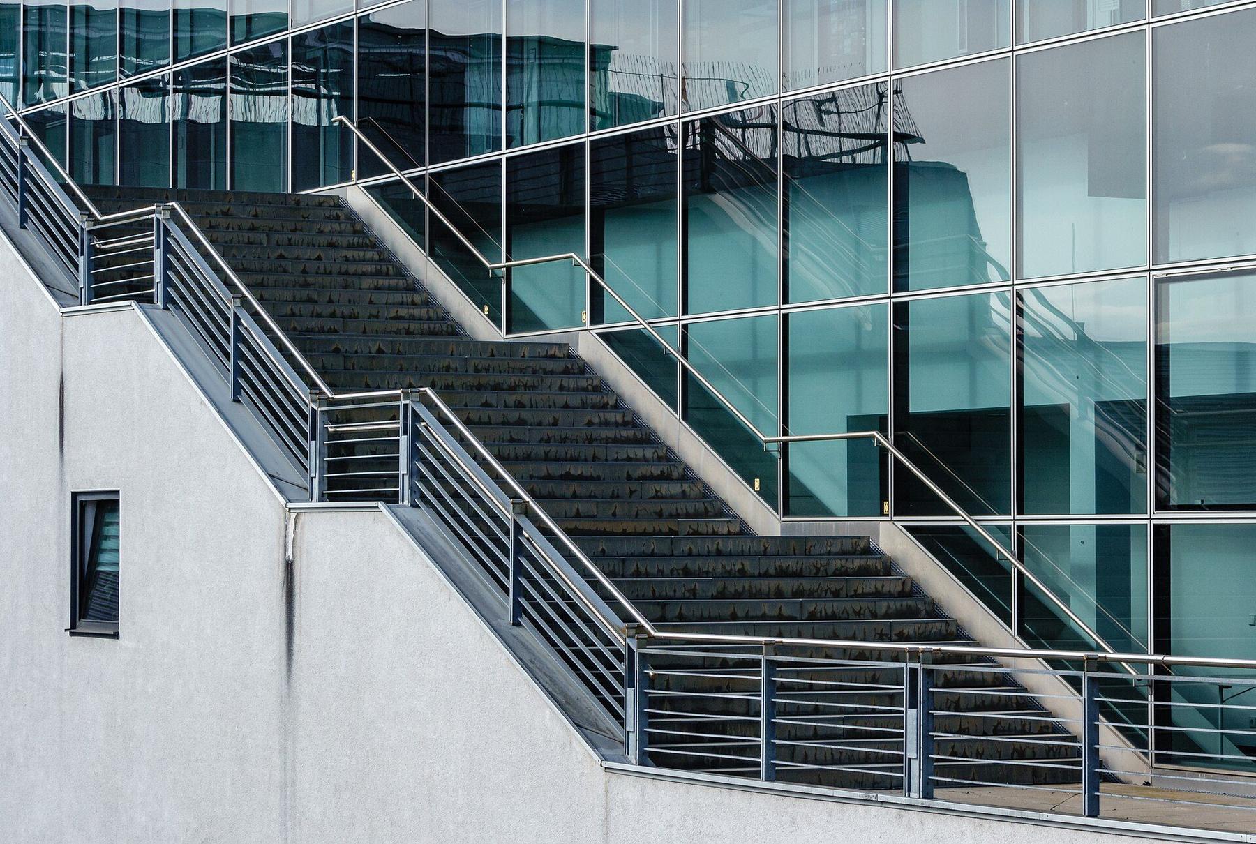 Stuttgart arrival planning through Stuttgart Airport