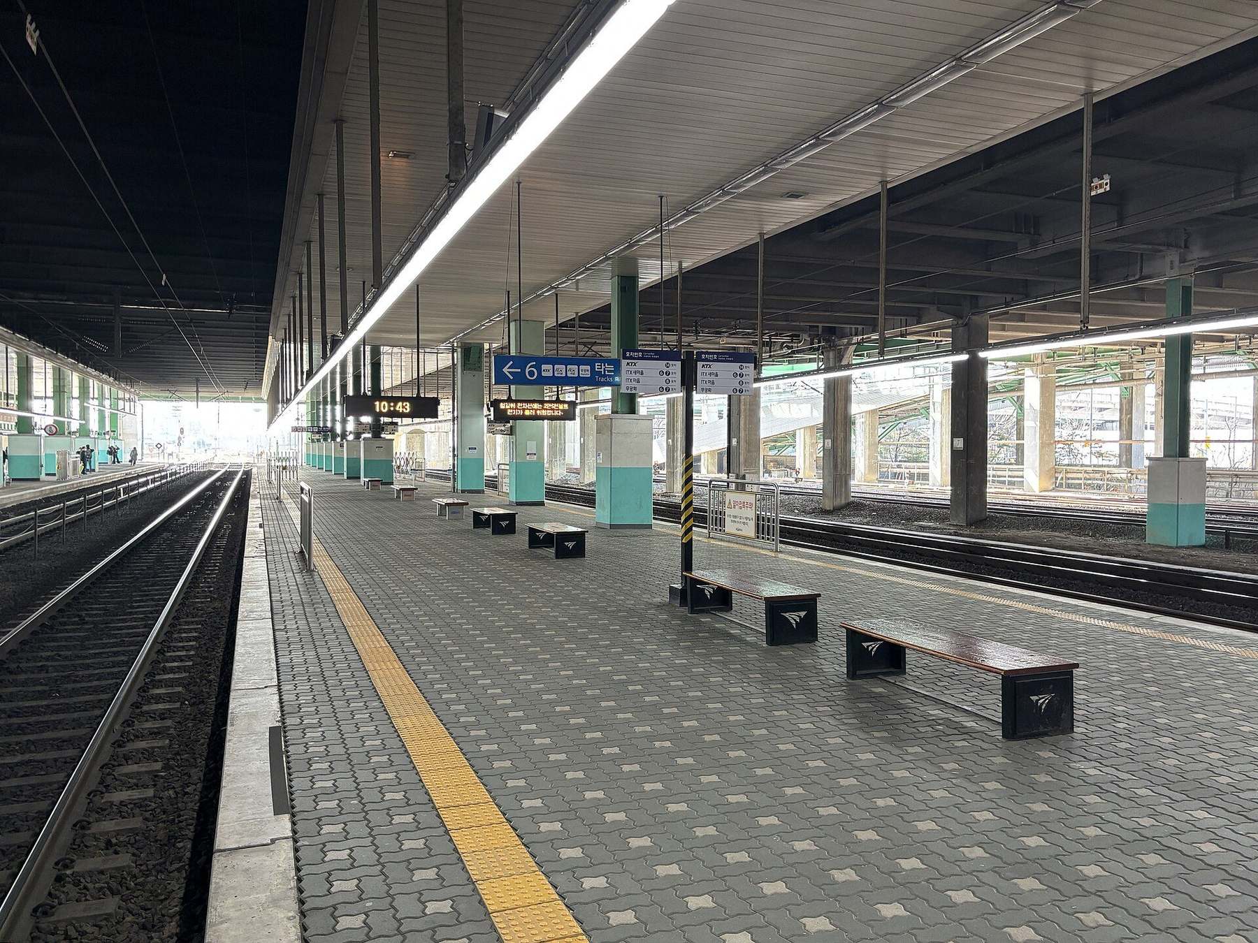 neighborhood in Suwon