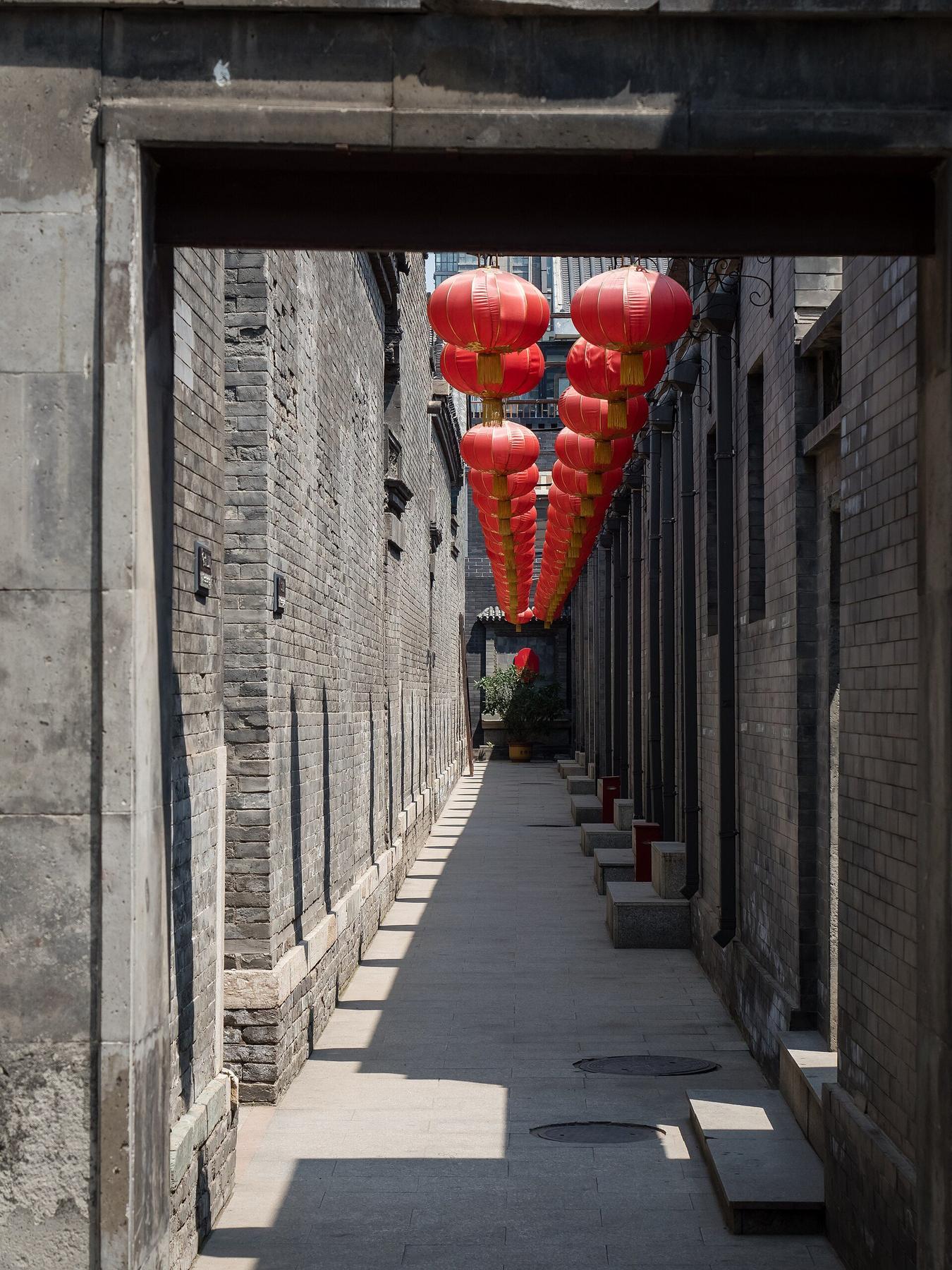 Shopping scene in Tianjin
