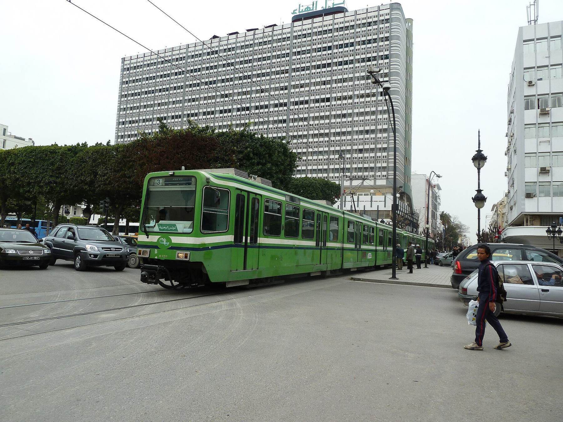 Transit scene in Tunis