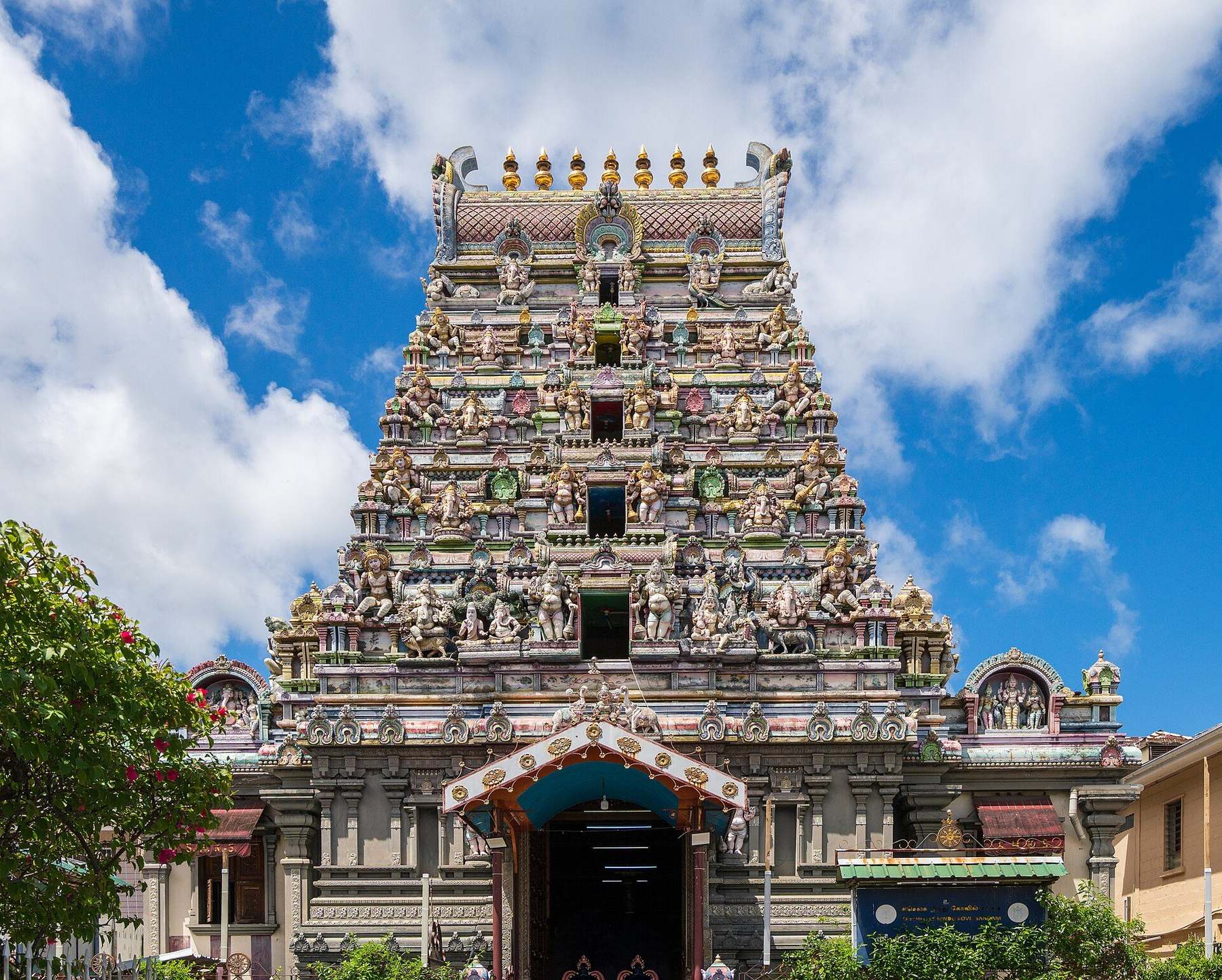 Restaurant scene in Victoria